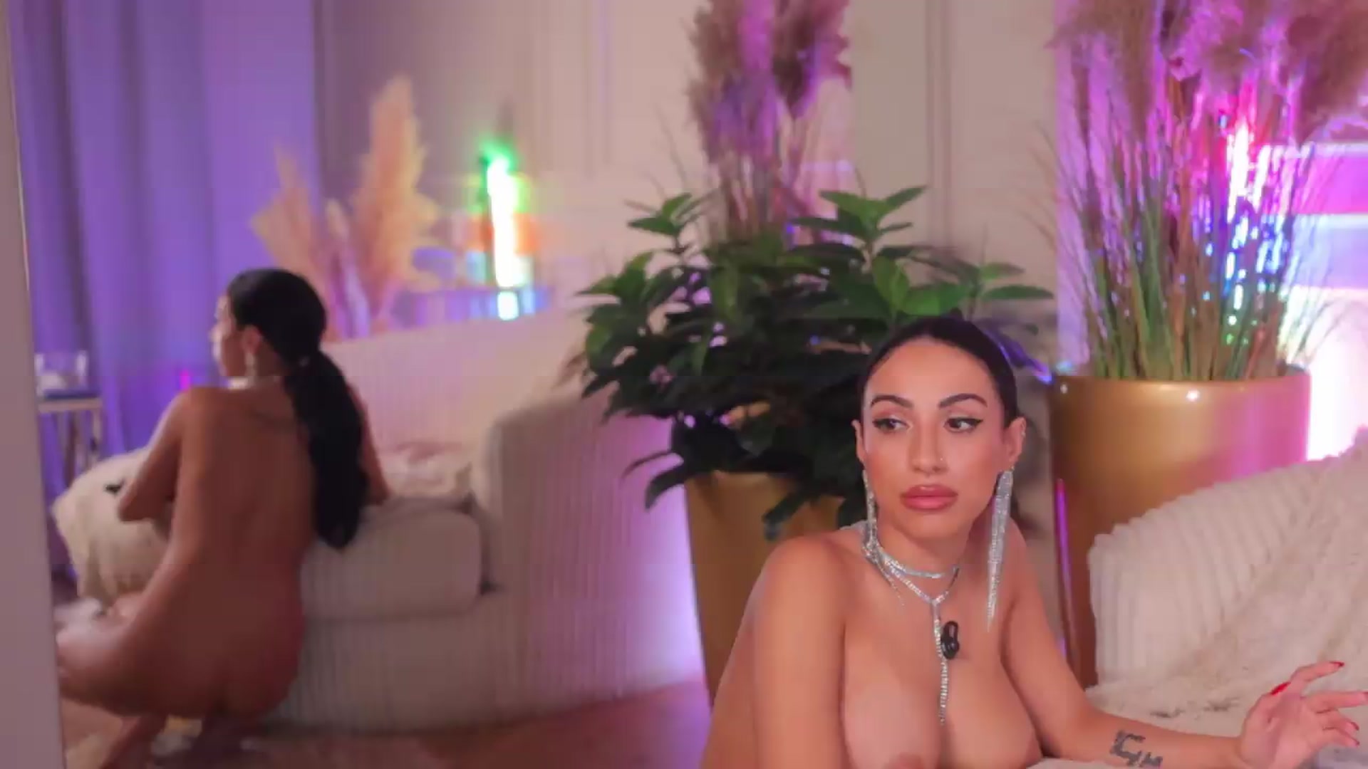 Gallery image thumbnail from AnaisBloom's myfreecams stream on, 07/13/2026, 02:34 image 7 of 20