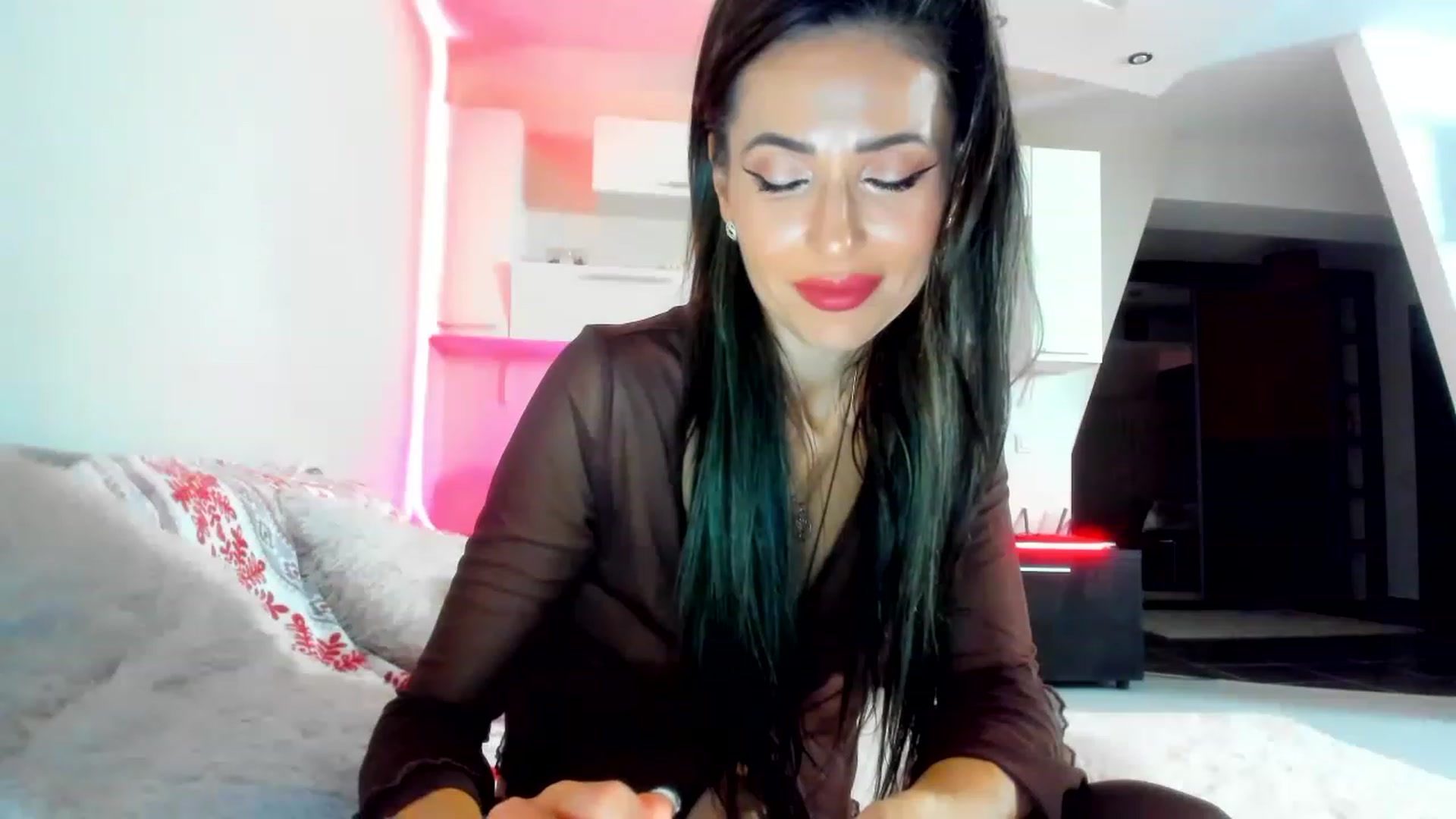 Gallery image thumbnail from AnalWitASmile's myfreecams stream on, 12/02/2022, 03:06 image 7 of 20