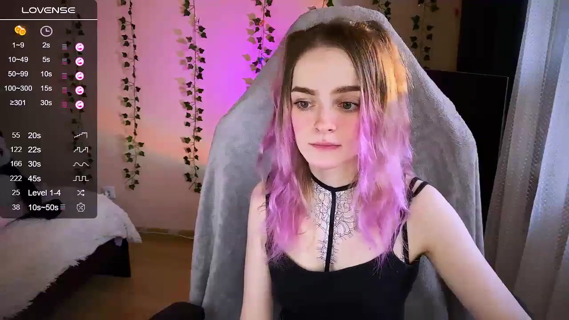 Gallery image thumbnail from Anamelia's myfreecams stream on, 11/19/2023, 12:47 image 13 of 20