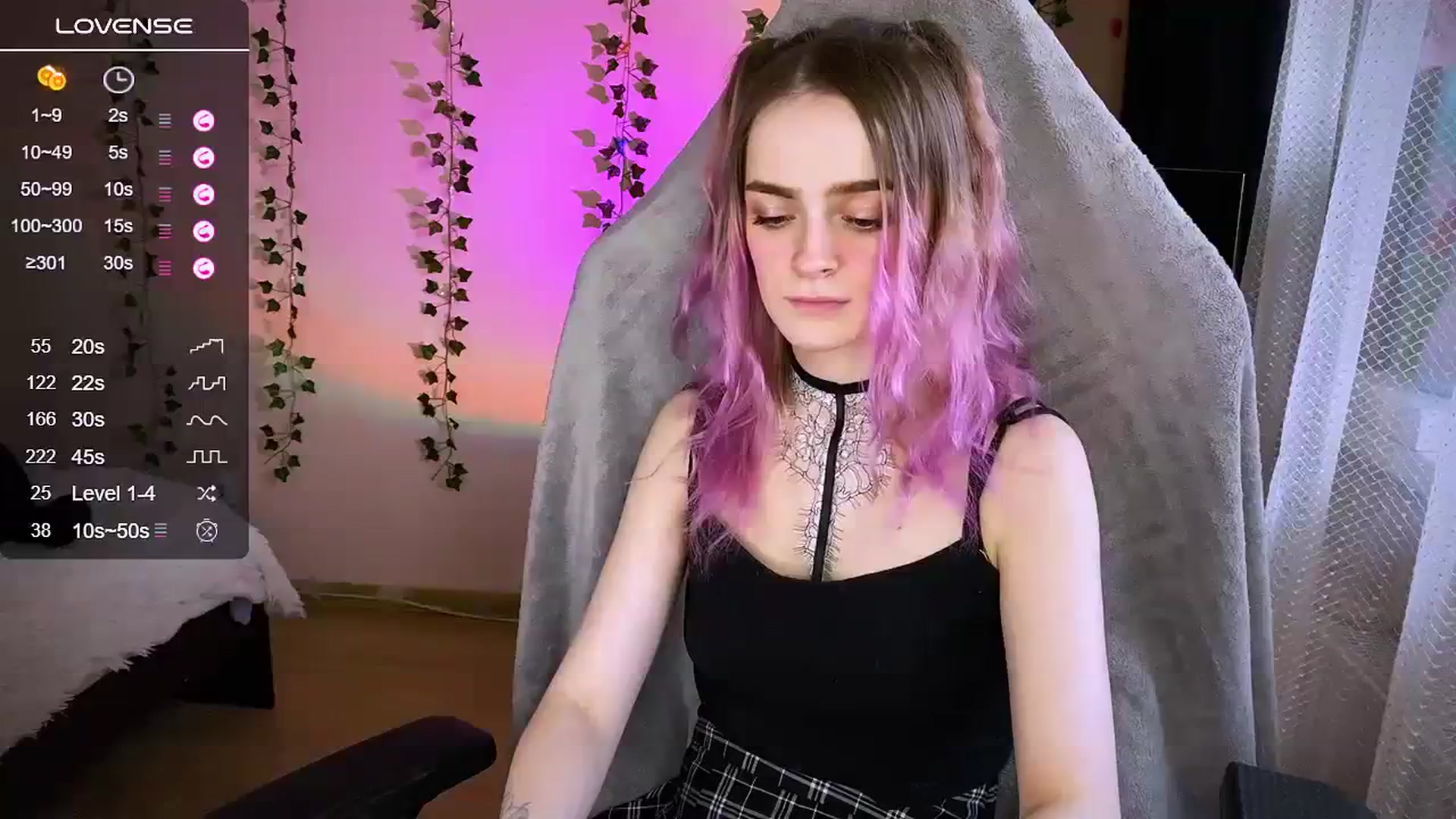 Gallery image thumbnail from Anamelia's myfreecams stream on, 11/19/2023, 12:47 image 18 of 20