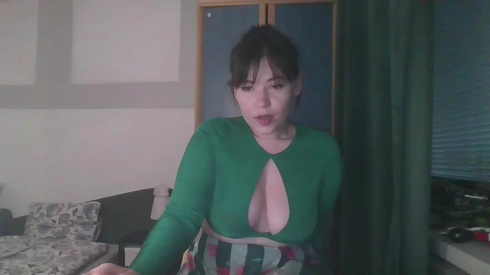 Gallery image thumbnail from Ananiel's myfreecams stream on, 05/28/2023, 18:25 image 3 of 20