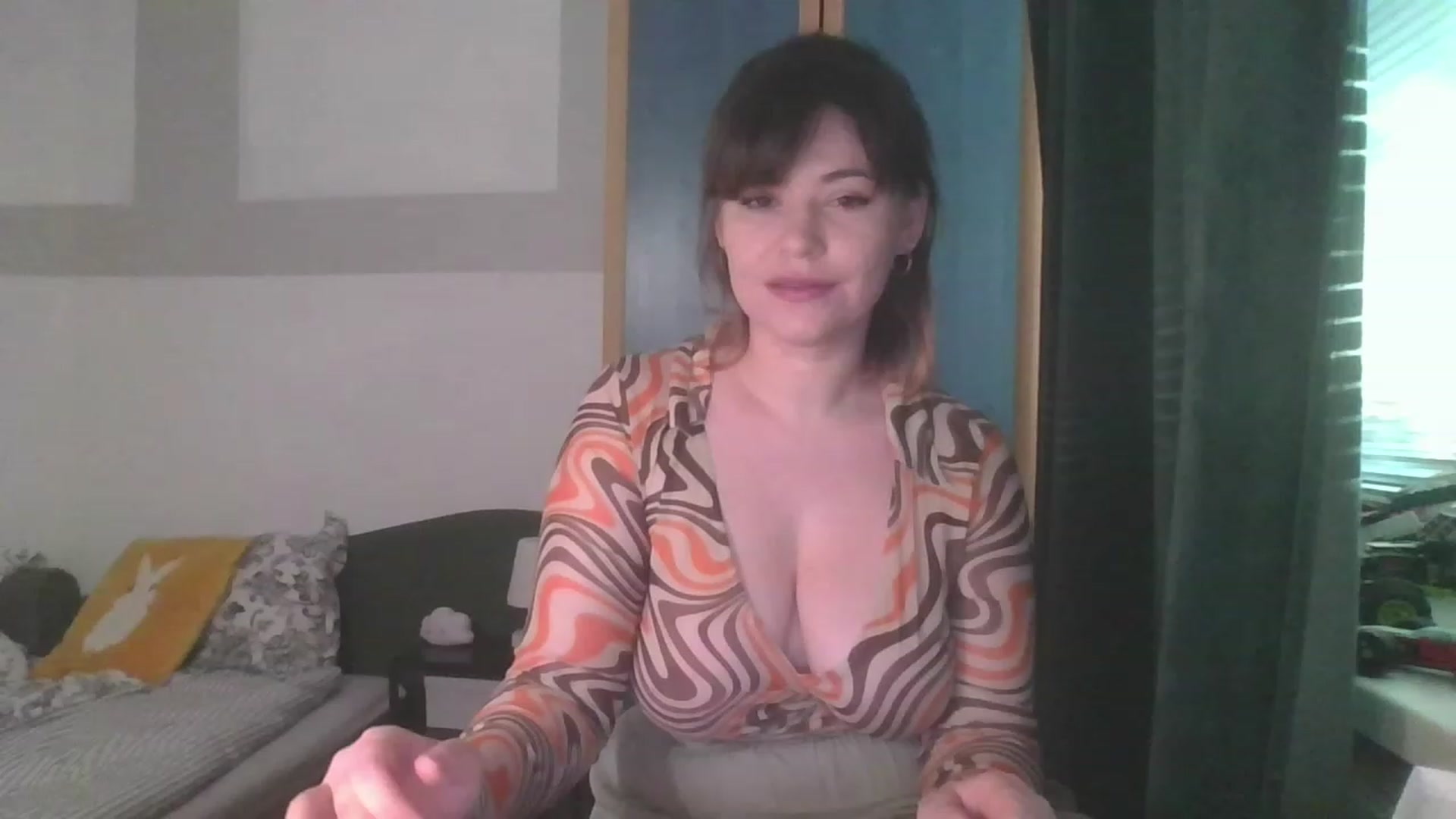 Gallery image thumbnail from Ananiel's myfreecams stream on, 06/04/2023, 18:01 image 2 of 20
