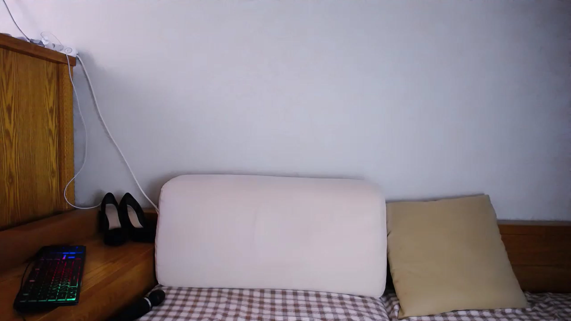 Gallery image thumbnail from AnasLoves's myfreecams stream on, 06/24/2023, 11:10 image 16 of 20
