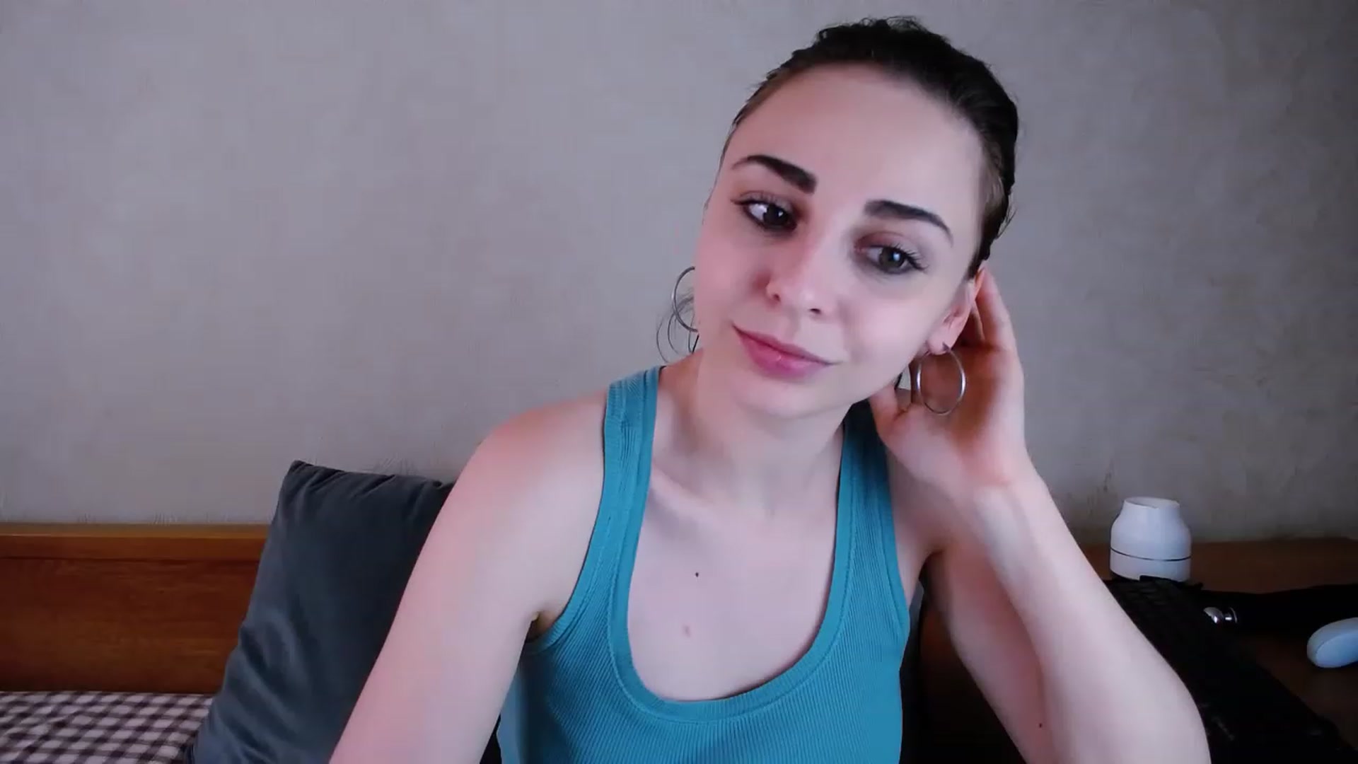 Gallery image thumbnail from AnasLoves's myfreecams stream on, 06/25/2023, 15:13 image 8 of 20