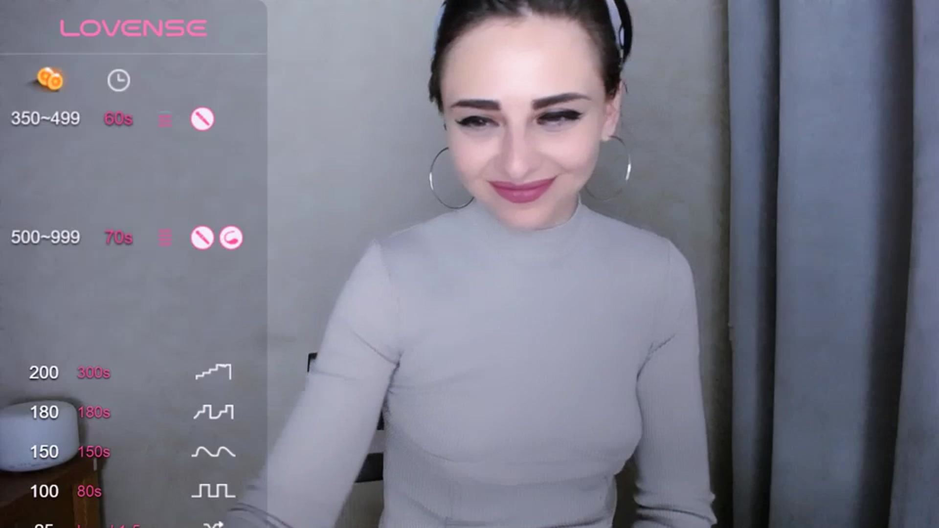 Gallery image thumbnail from AnasLoves's myfreecams stream on, 10/15/2023, 14:46 image 17 of 20