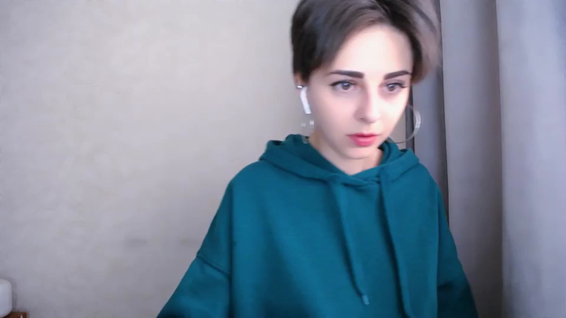 Gallery image thumbnail from AnasLoves's myfreecams stream on, 10/18/2023, 11:20 image 16 of 20