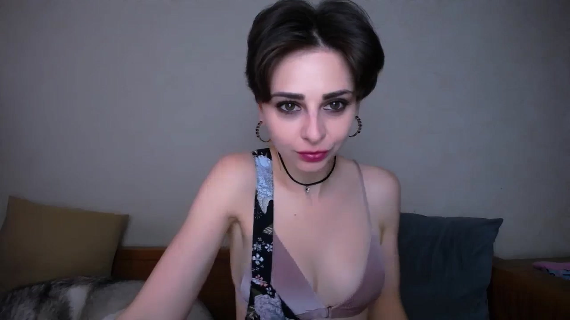 Gallery image thumbnail from AnasLoves's myfreecams stream on, 11/08/2023, 12:24 image 5 of 20