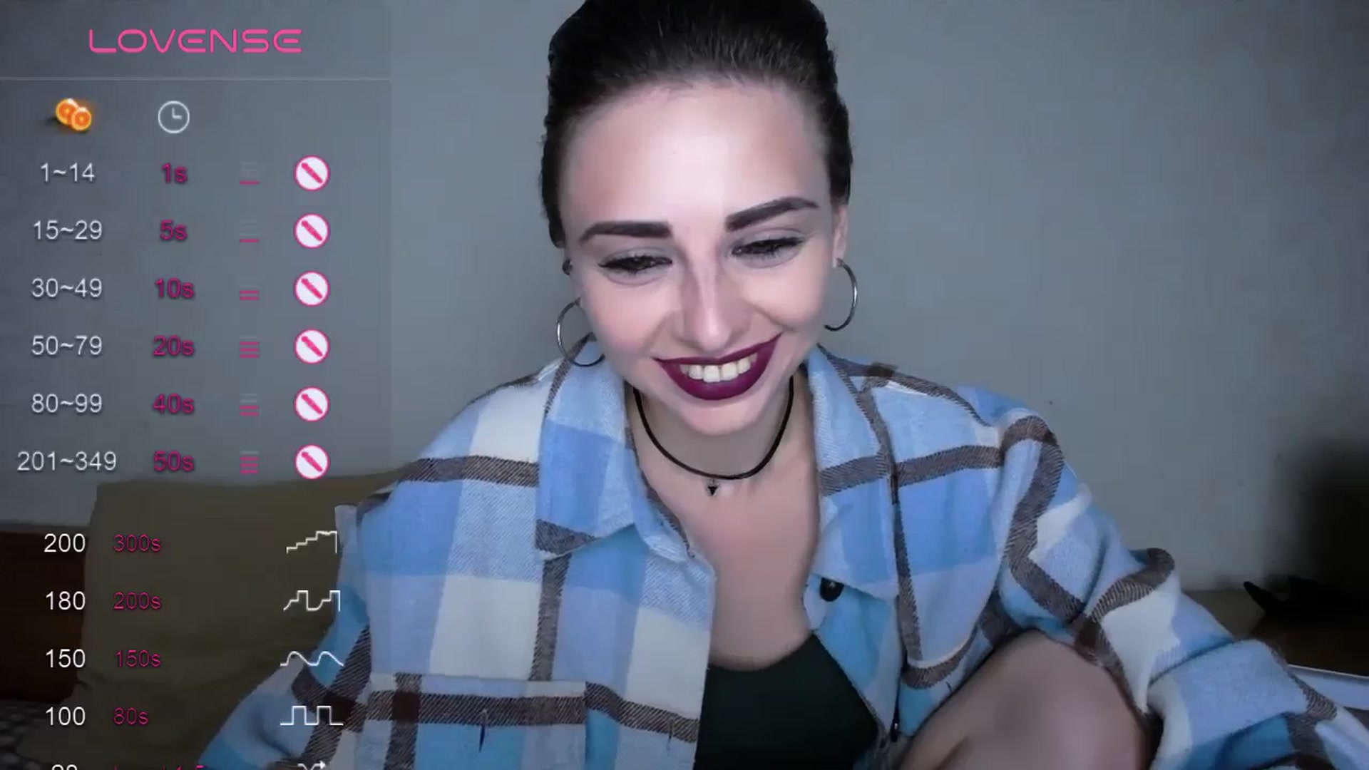 Gallery image thumbnail from AnasLoves's myfreecams stream on, 11/16/2023, 15:38 image 10 of 20
