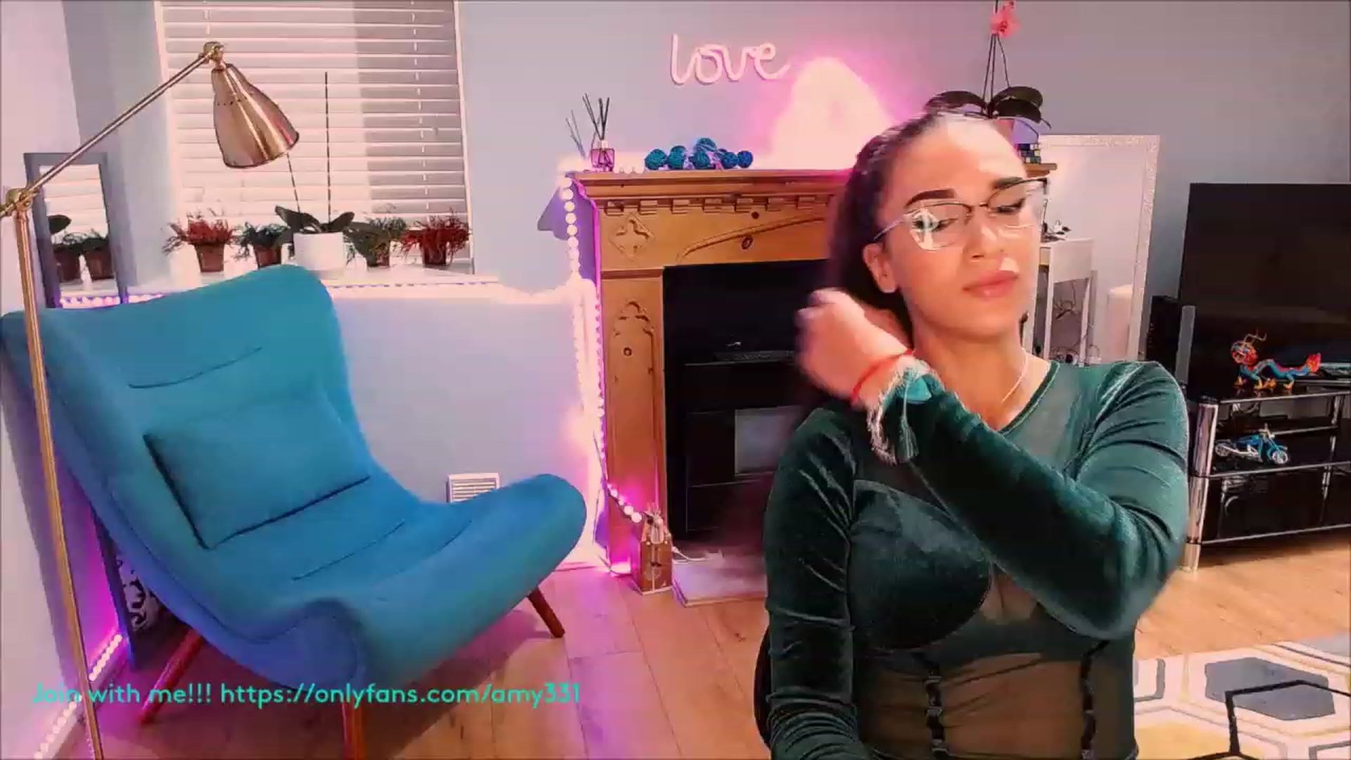Gallery image thumbnail from Anastasia331's myfreecams stream on, 10/02/2023, 15:05 image 3 of 20