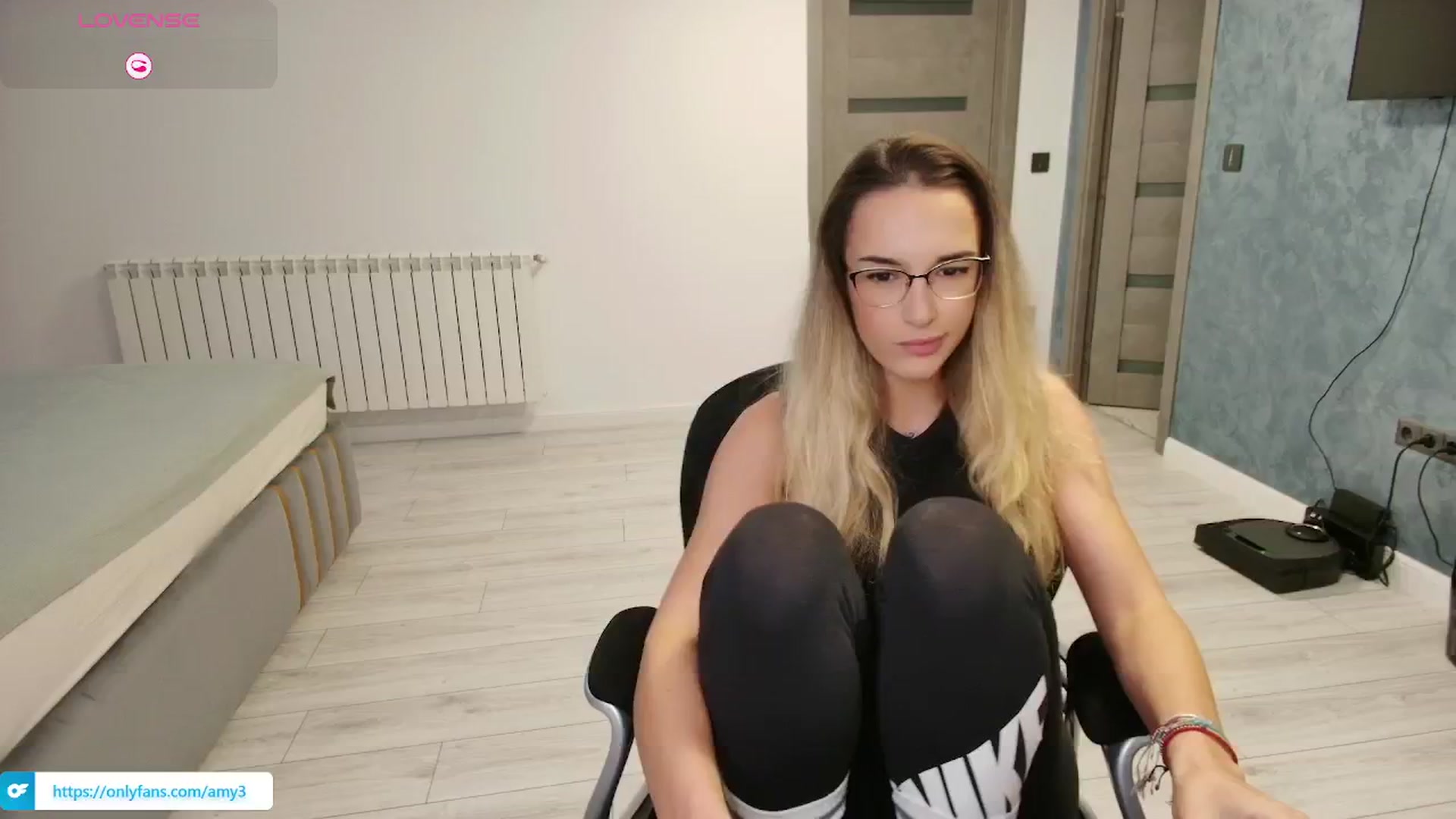 Gallery image thumbnail from Anastasia331's myfreecams stream on, 11/13/2024, 15:03 image 8 of 20