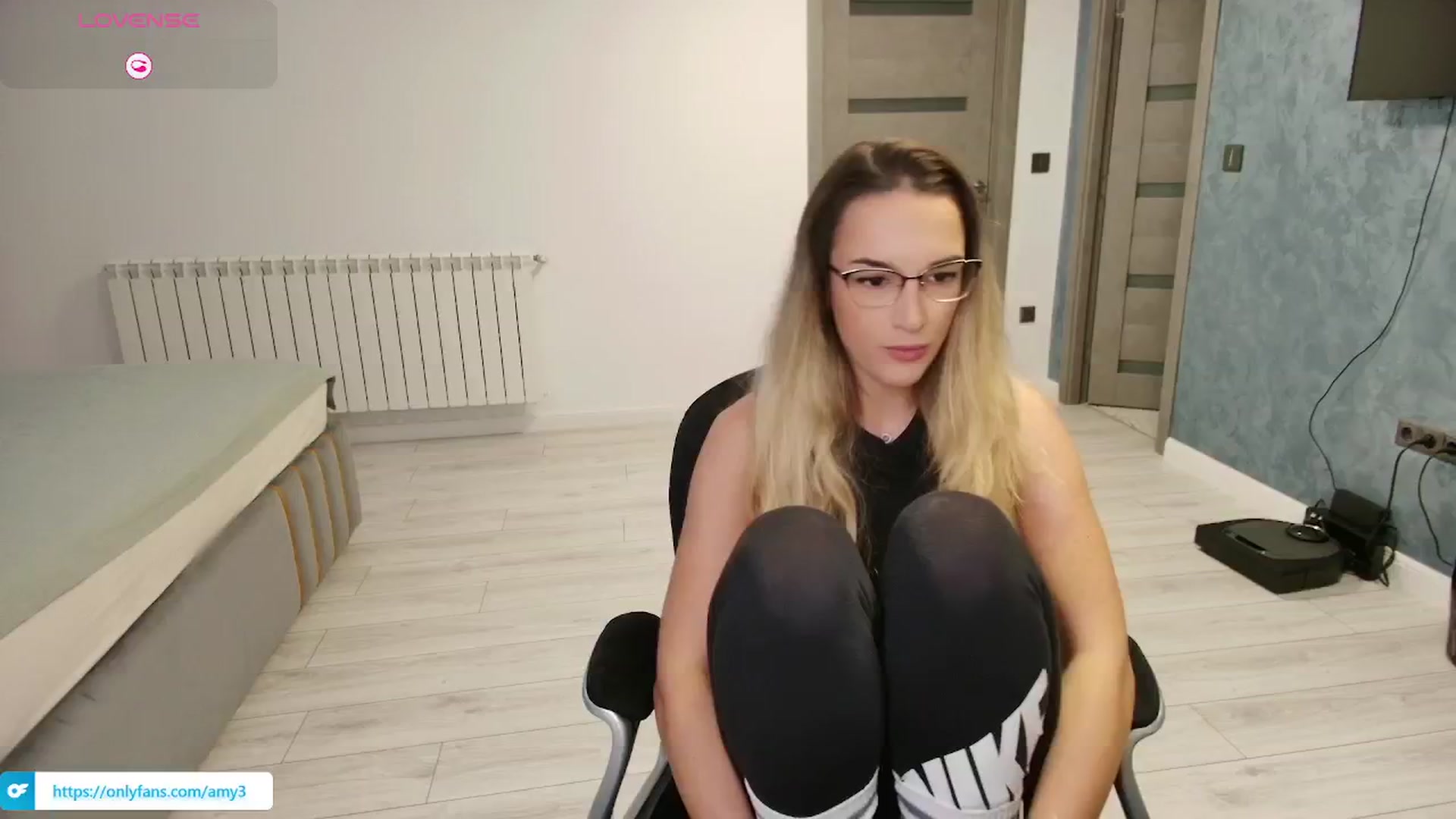 Gallery image thumbnail from Anastasia331's myfreecams stream on, 11/13/2024, 15:03 image 9 of 20