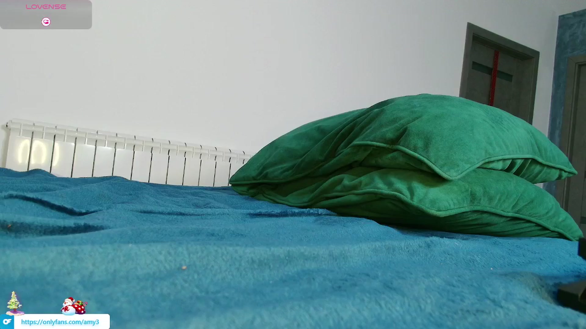 Gallery image thumbnail from Anastasia331's myfreecams stream on, 12/13/2024, 14:44 image 12 of 20