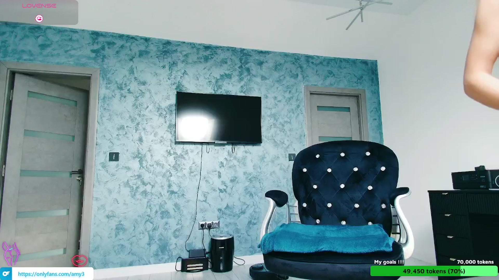 Gallery image thumbnail from Anastasia331's myfreecams stream on, 03/13/2025, 13:11 image 3 of 20