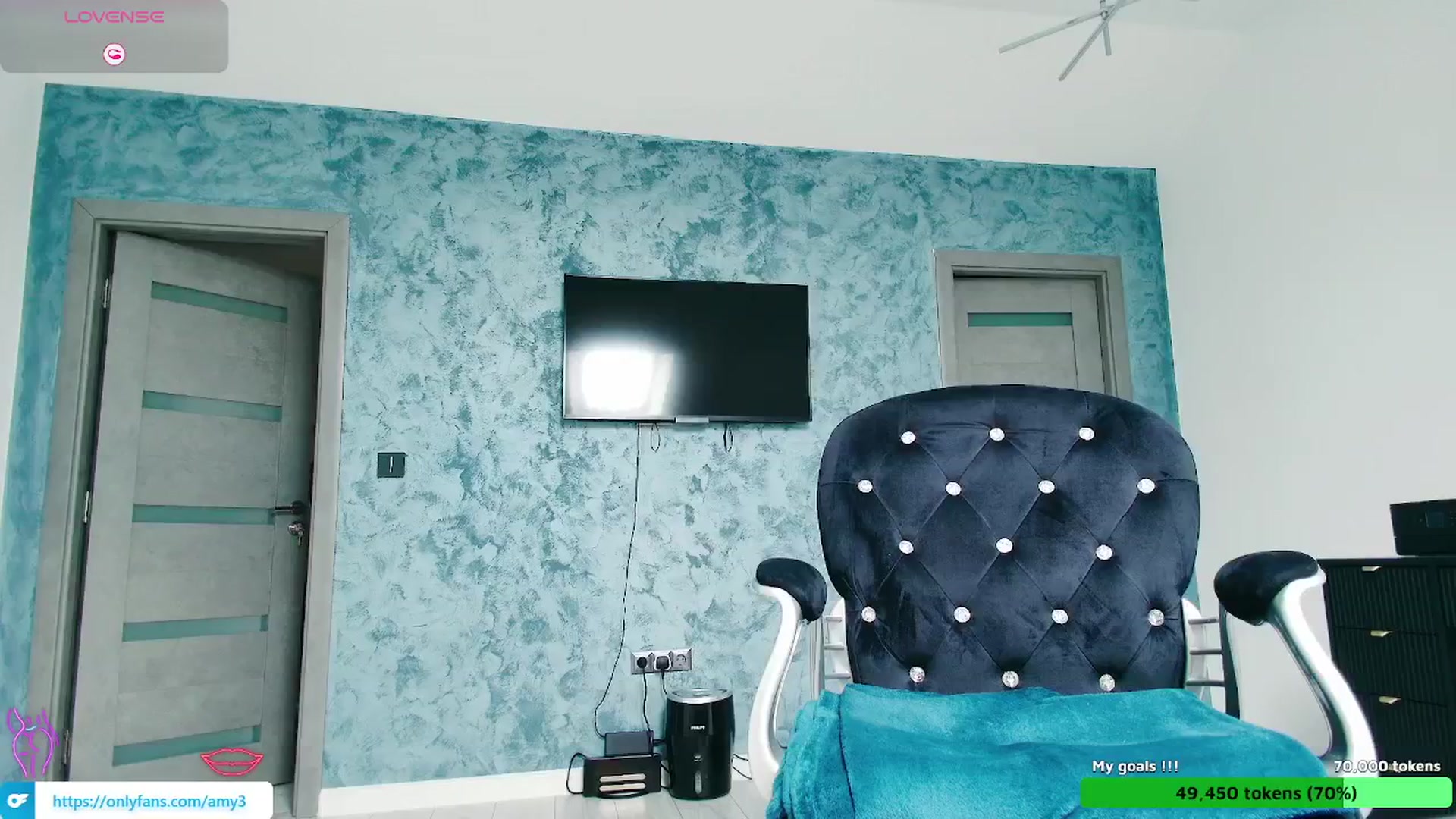 Gallery image thumbnail from Anastasia331's myfreecams stream on, 03/13/2025, 13:11 image 14 of 20