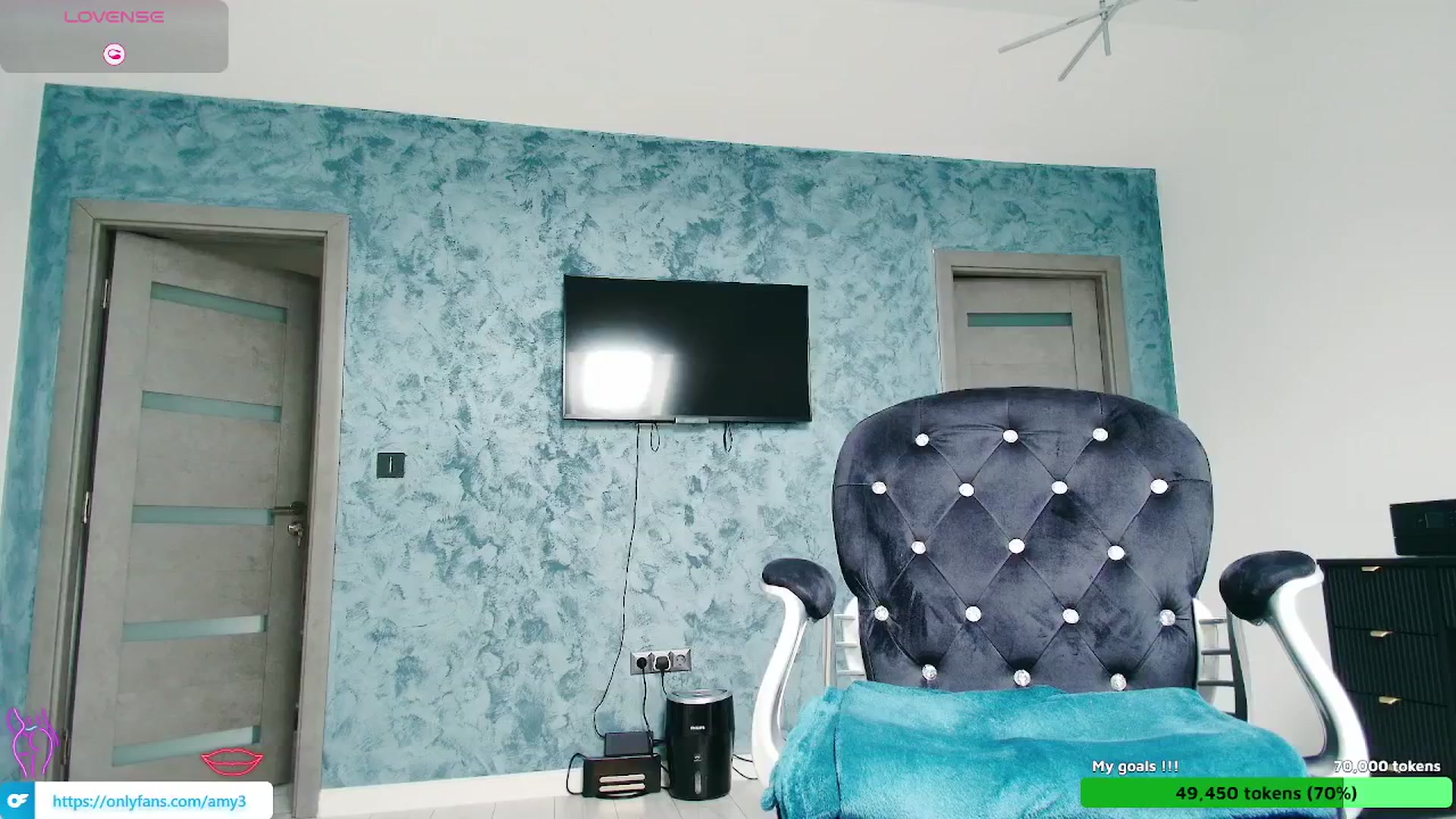 Gallery image thumbnail from Anastasia331's myfreecams stream on, 03/13/2025, 13:11 image 19 of 20