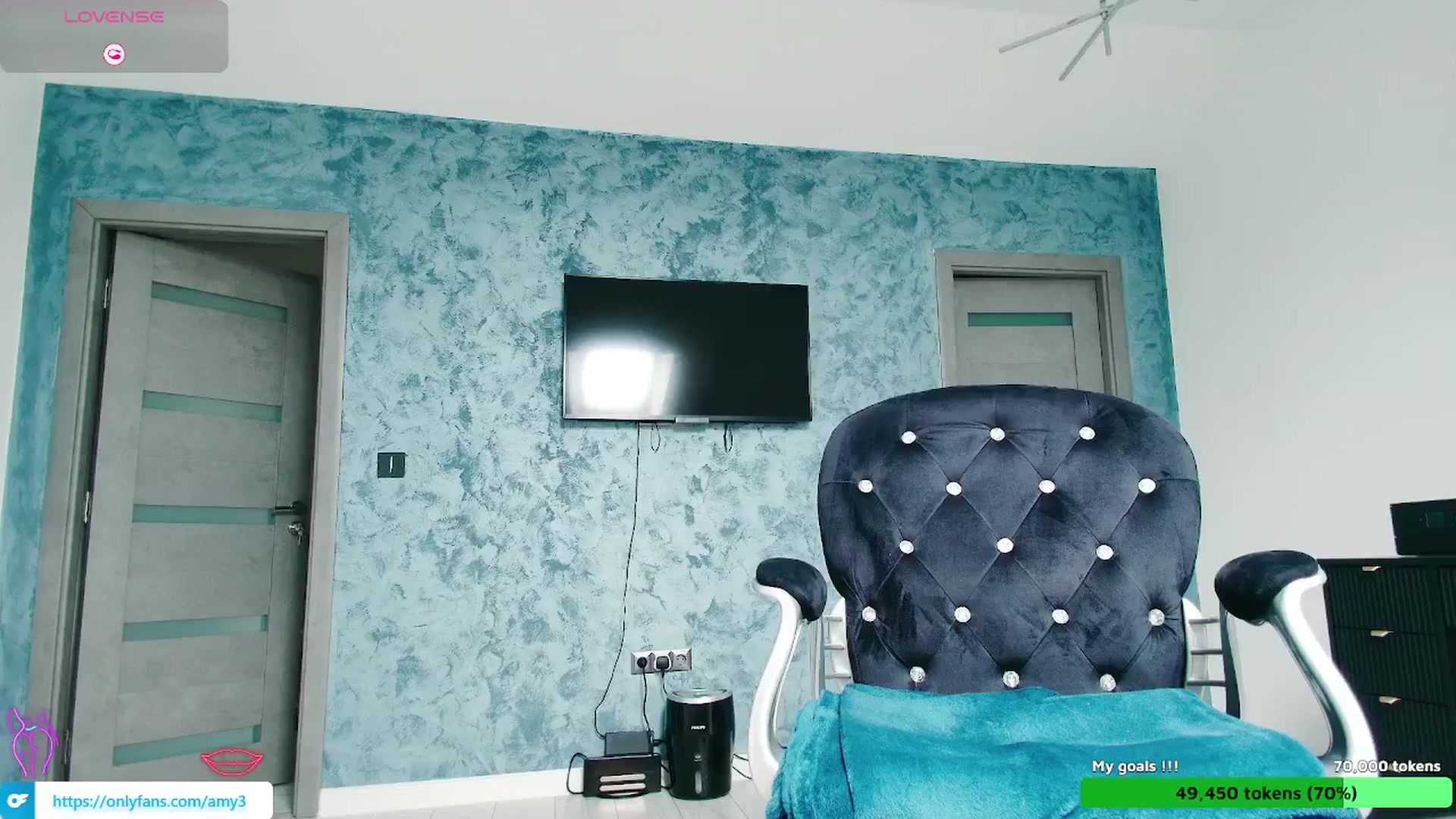 Gallery image thumbnail from Anastasia331's myfreecams stream on, 03/13/2025, 13:11 image 16 of 20
