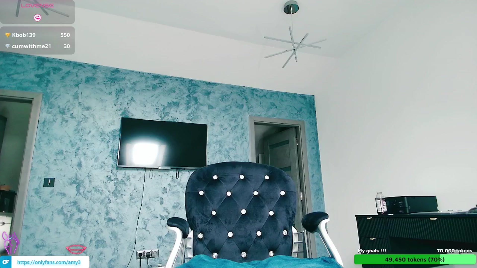 Gallery image thumbnail from Anastasia331's myfreecams stream on, 03/18/2025, 13:58 image 17 of 20