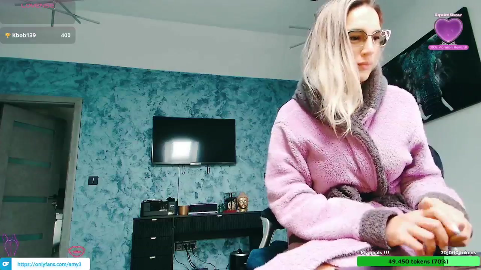 Gallery image thumbnail from Anastasia331's myfreecams stream on, 04/15/2025, 12:05 image 20 of 20