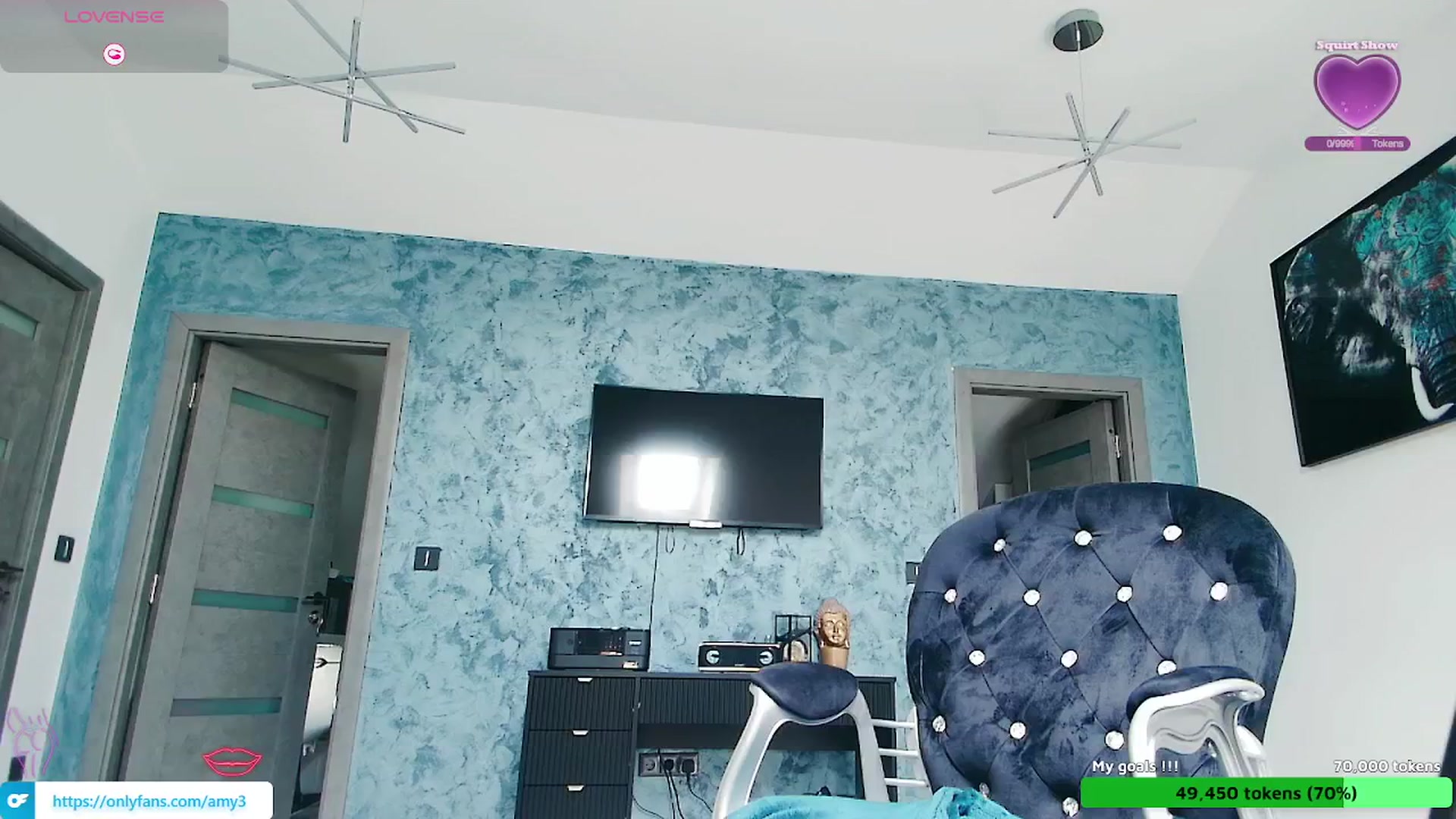 Gallery image thumbnail from Anastasia331's myfreecams stream on, 04/25/2025, 10:47 image 17 of 20