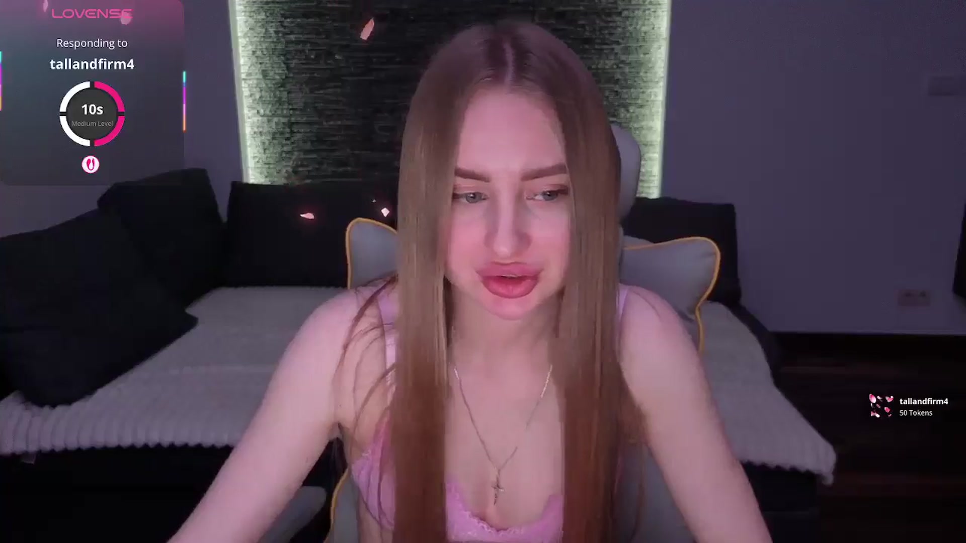 Gallery image thumbnail from AnastasiaSi's myfreecams stream on, 01/01/2026, 17:36 image 10 of 20