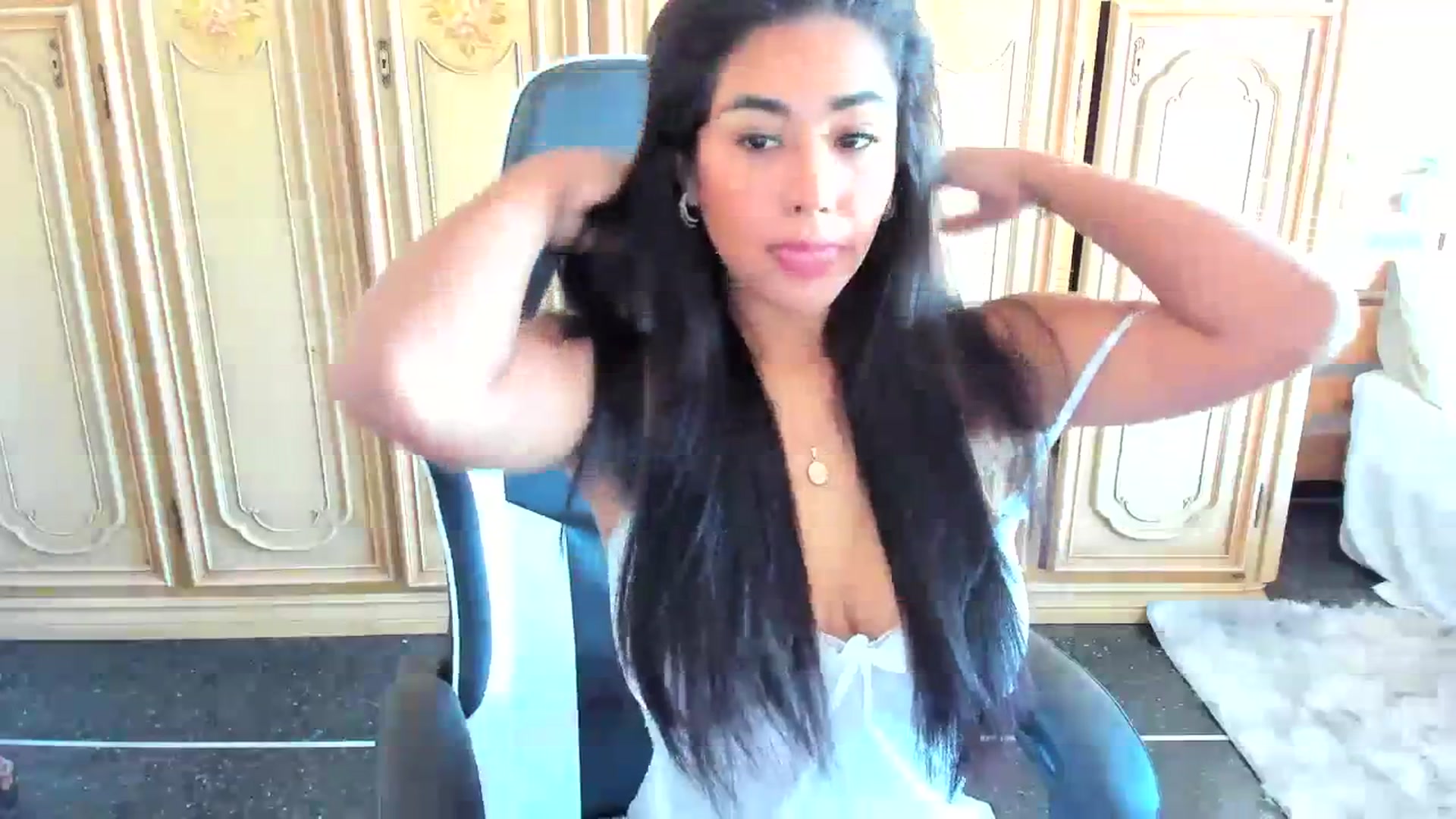 Gallery image thumbnail from Anastasia_sea's myfreecams stream on, 12/16/2023, 10:16 image 4 of 20