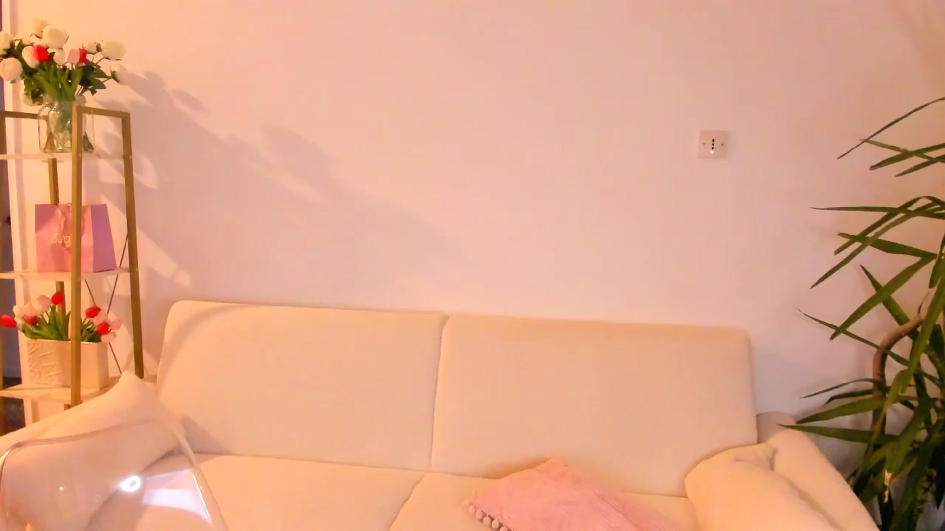 Gallery image thumbnail from Anastasia_sea's myfreecams stream on, 05/26/2024, 18:14 image 16 of 20