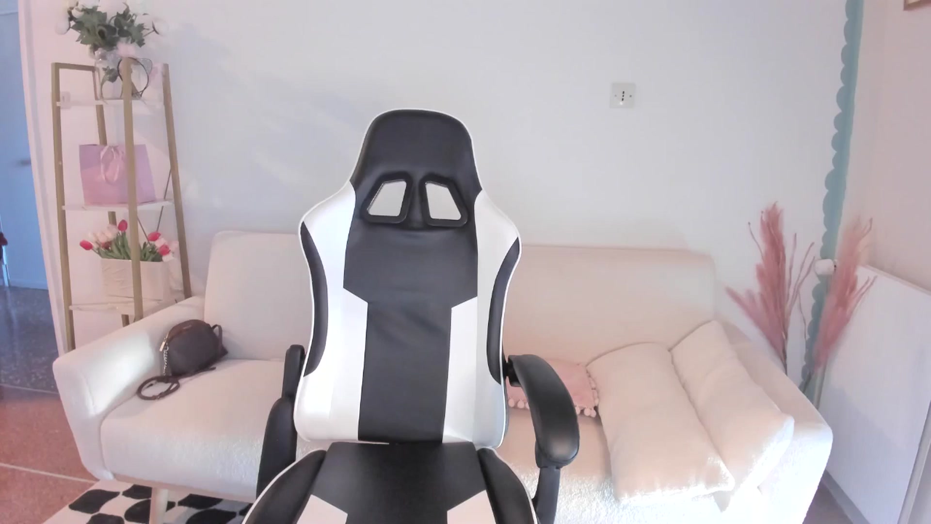 Gallery image thumbnail from Anastasia_sea's myfreecams stream on, 07/02/2024, 06:44 image 2 of 20