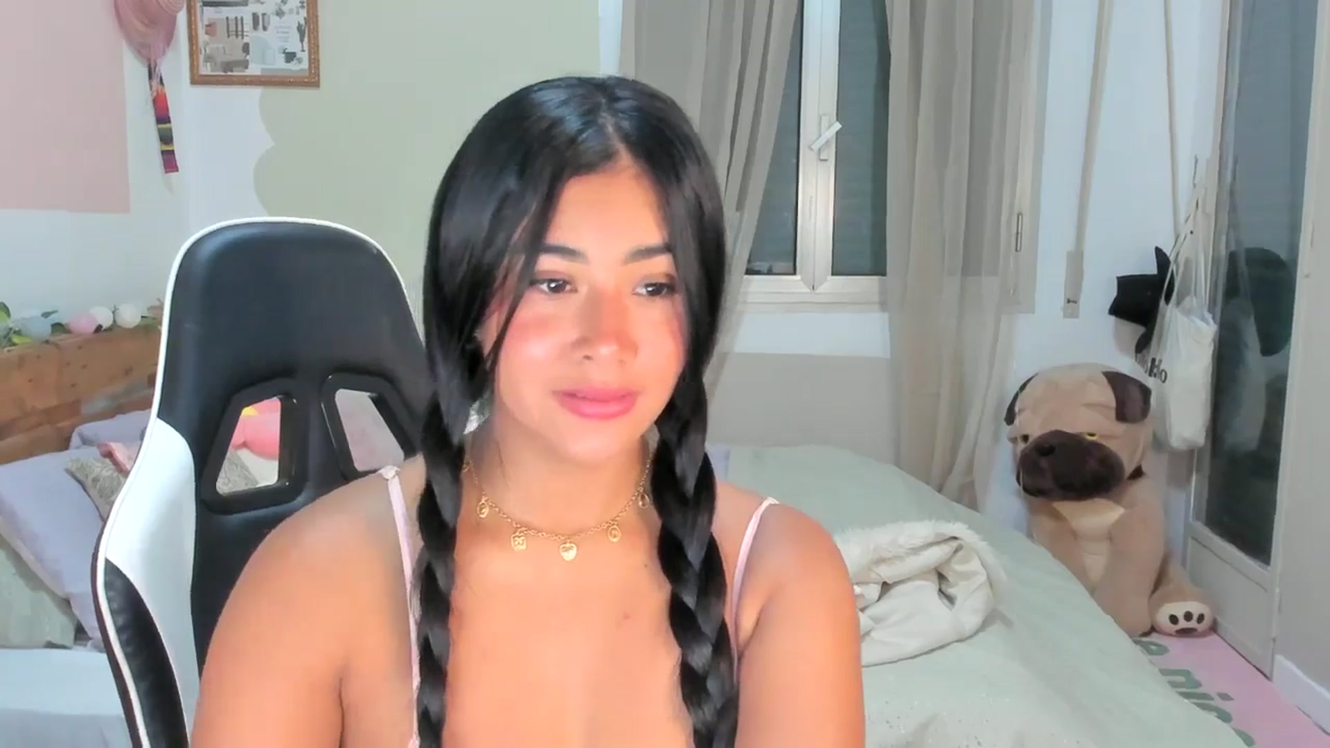 Gallery image thumbnail from Anastasia_sea's myfreecams stream on, 11/20/2024, 22:10 image 20 of 20