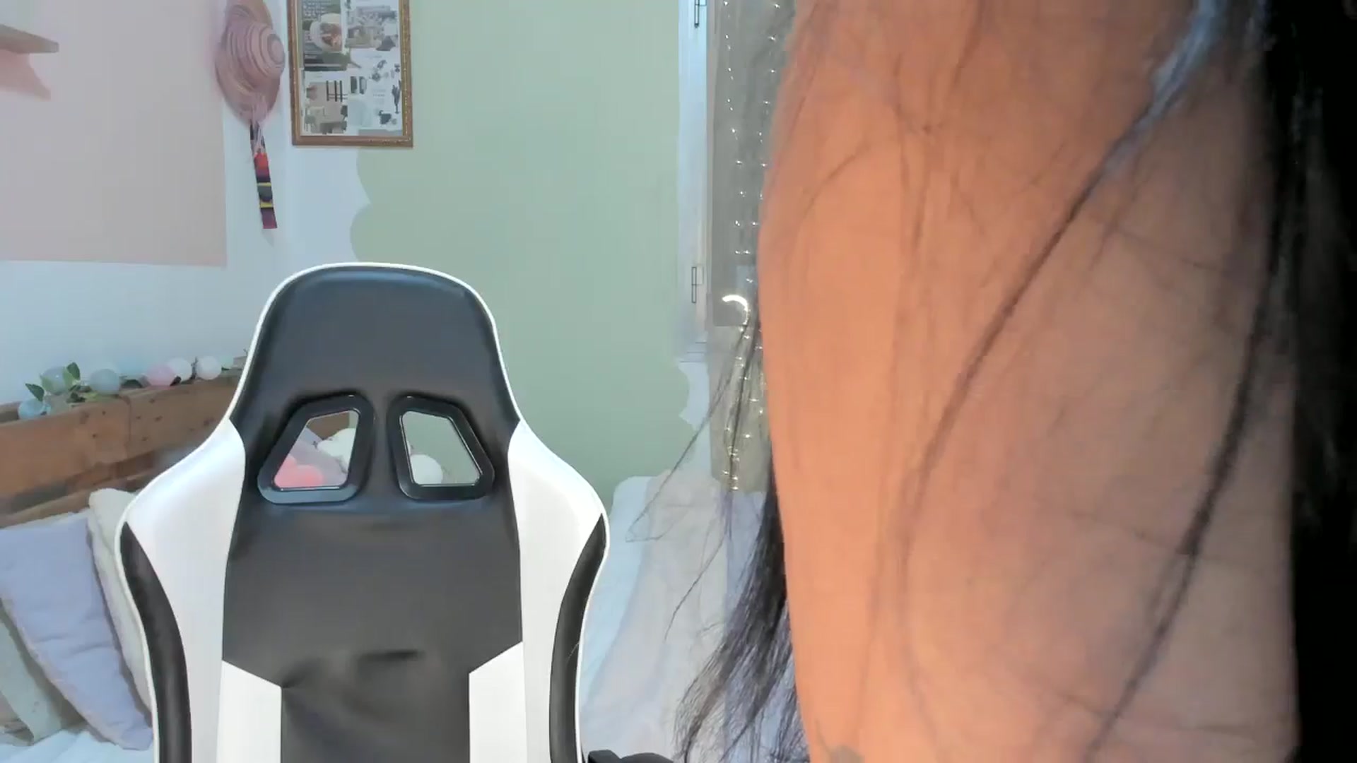 Gallery image thumbnail from Anastasia_sea's myfreecams stream on, 11/30/2024, 08:21 image 15 of 20