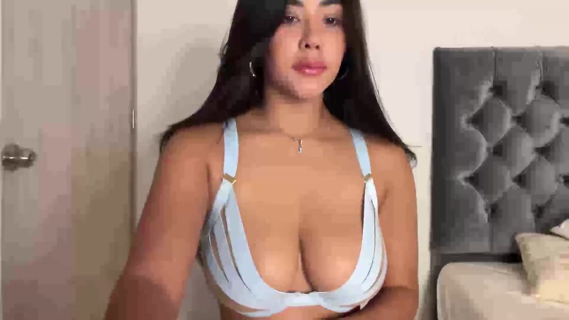 Gallery image thumbnail from Anastasia_sea's myfreecams stream on, 02/10/2025, 04:16 image 12 of 20