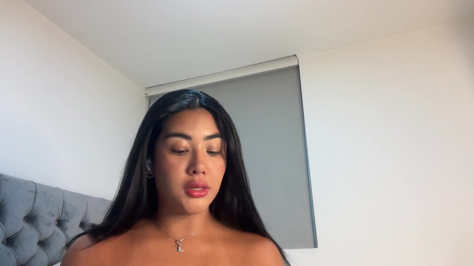 Gallery image thumbnail from Anastasia_sea's myfreecams stream on, 03/12/2025, 03:03 image 18 of 20