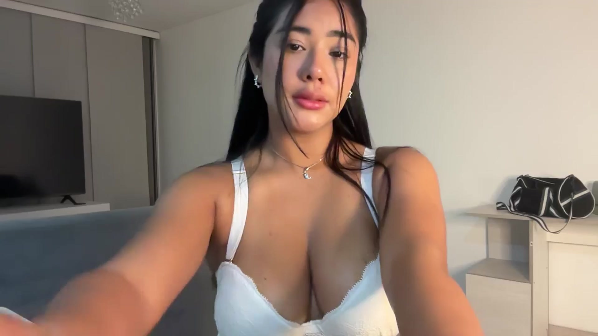 Gallery image thumbnail from Anastasia_sea's myfreecams stream on, 03/12/2025, 05:20 image 7 of 20