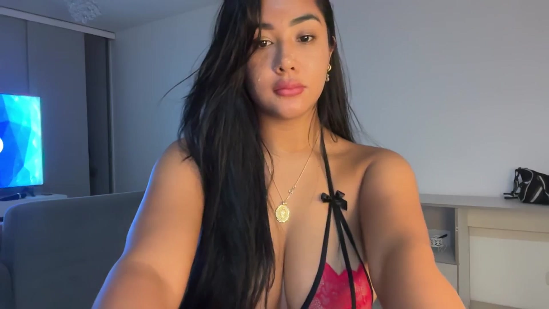 Gallery image thumbnail from Anastasia_sea's myfreecams stream on, 03/31/2025, 05:52 image 7 of 20