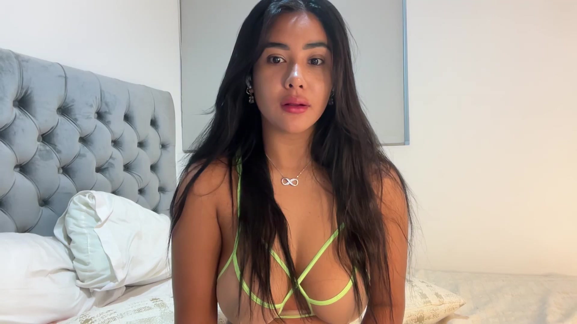 Gallery image thumbnail from Anastasia_sea's myfreecams stream on, 04/04/2025, 03:05 image 6 of 20