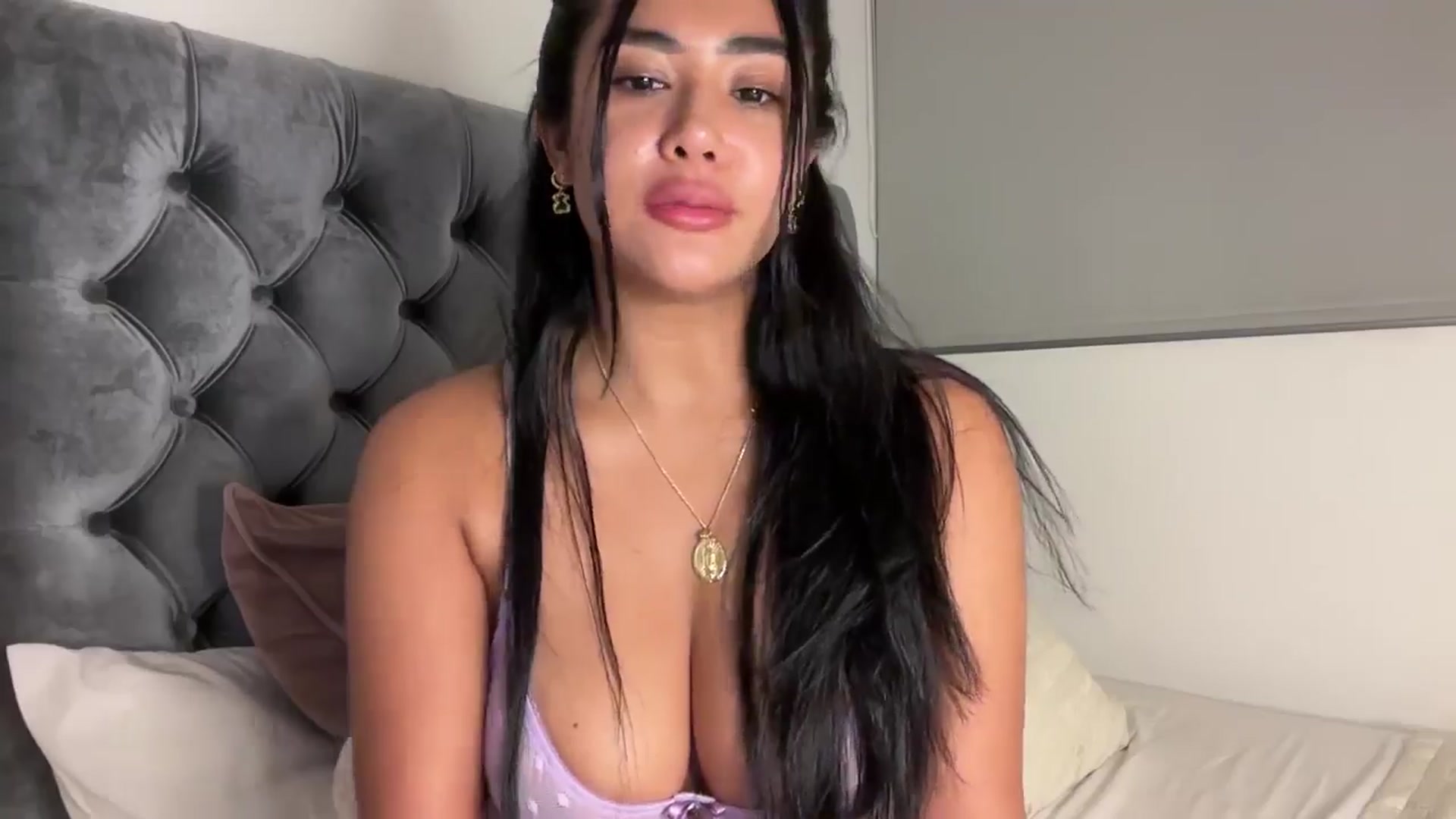 Gallery image thumbnail from Anastasia_sea's myfreecams stream on, 04/10/2025, 07:45 image 11 of 20