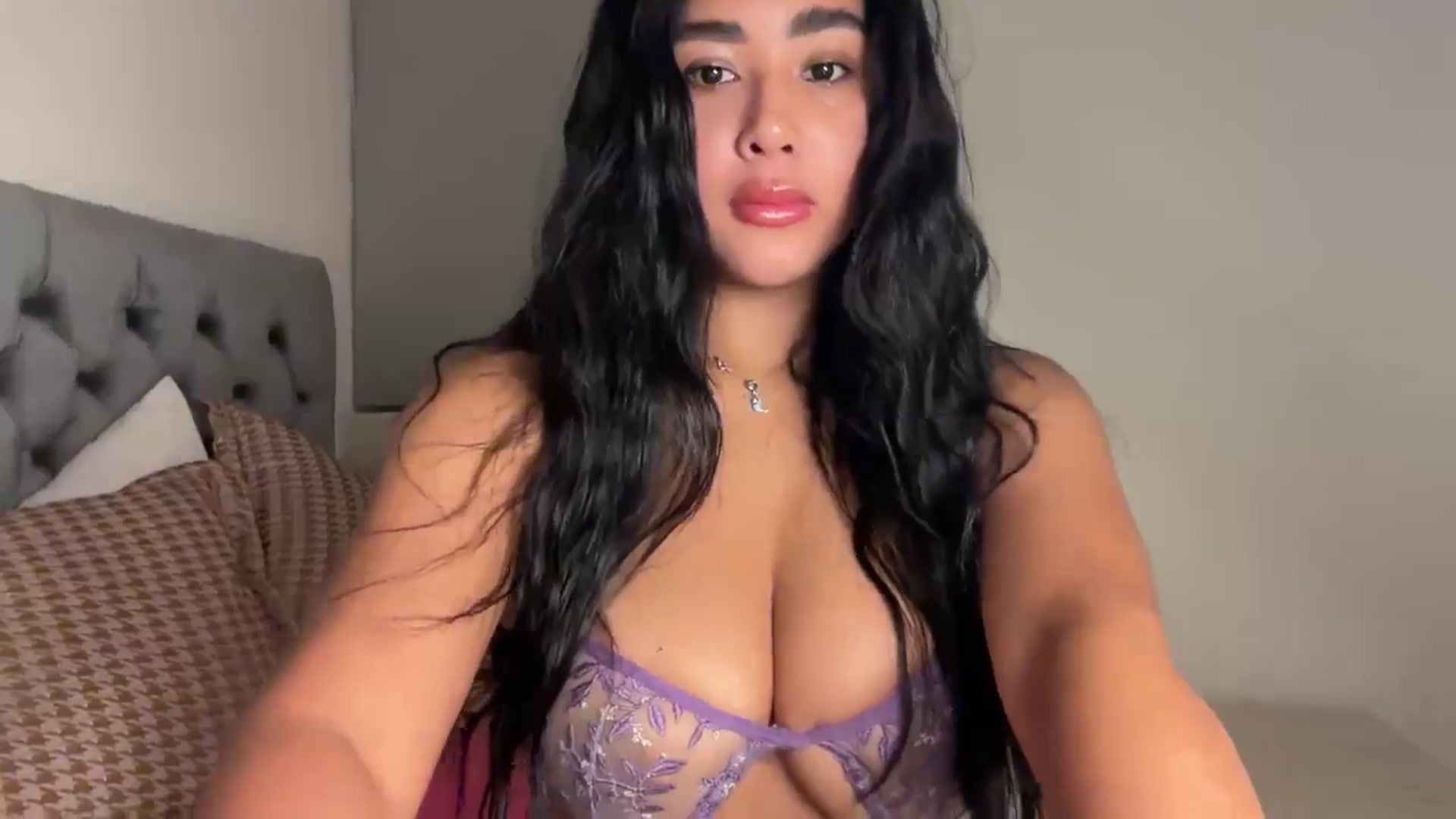 Gallery image thumbnail from Anastasia_sea's myfreecams stream on, 04/23/2025, 03:03 image 2 of 20