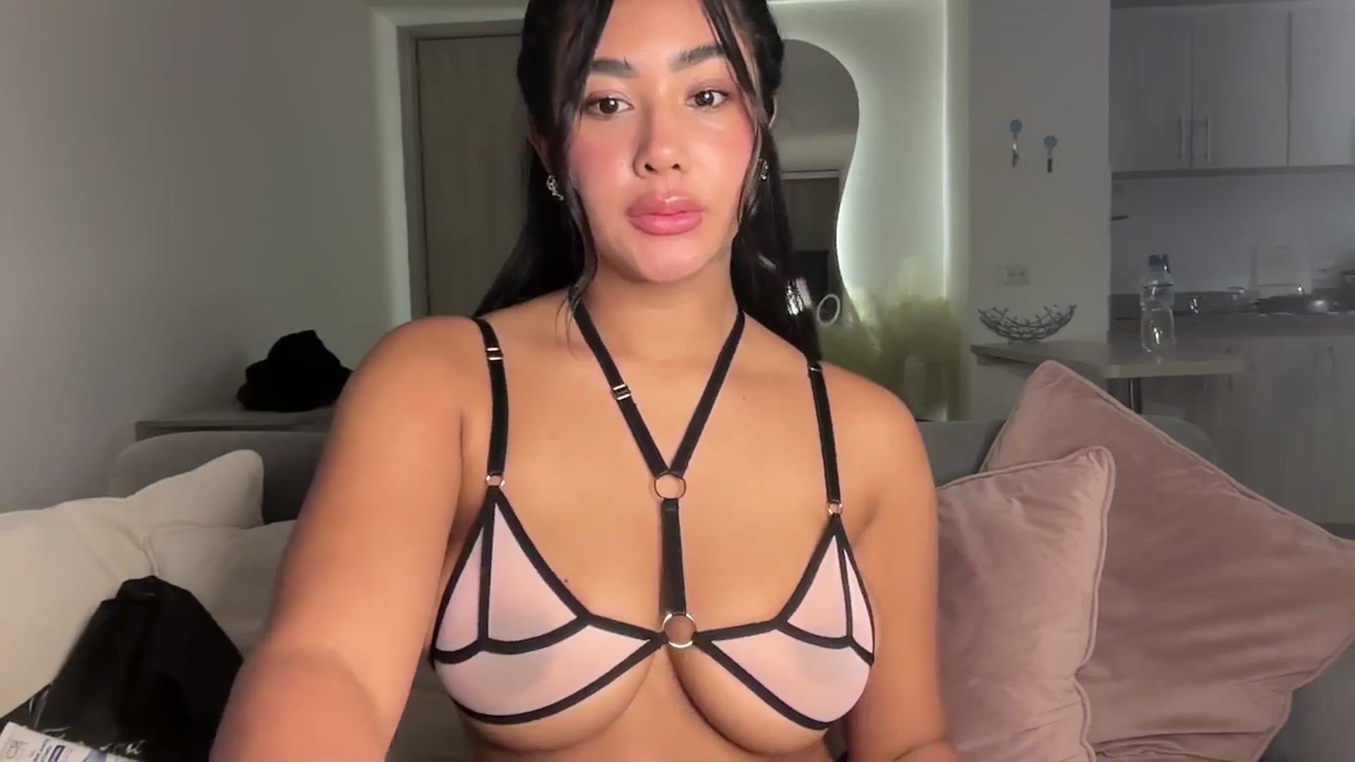 Gallery image thumbnail from Anastasia_sea's myfreecams stream on, 04/25/2025, 05:38 image 7 of 20