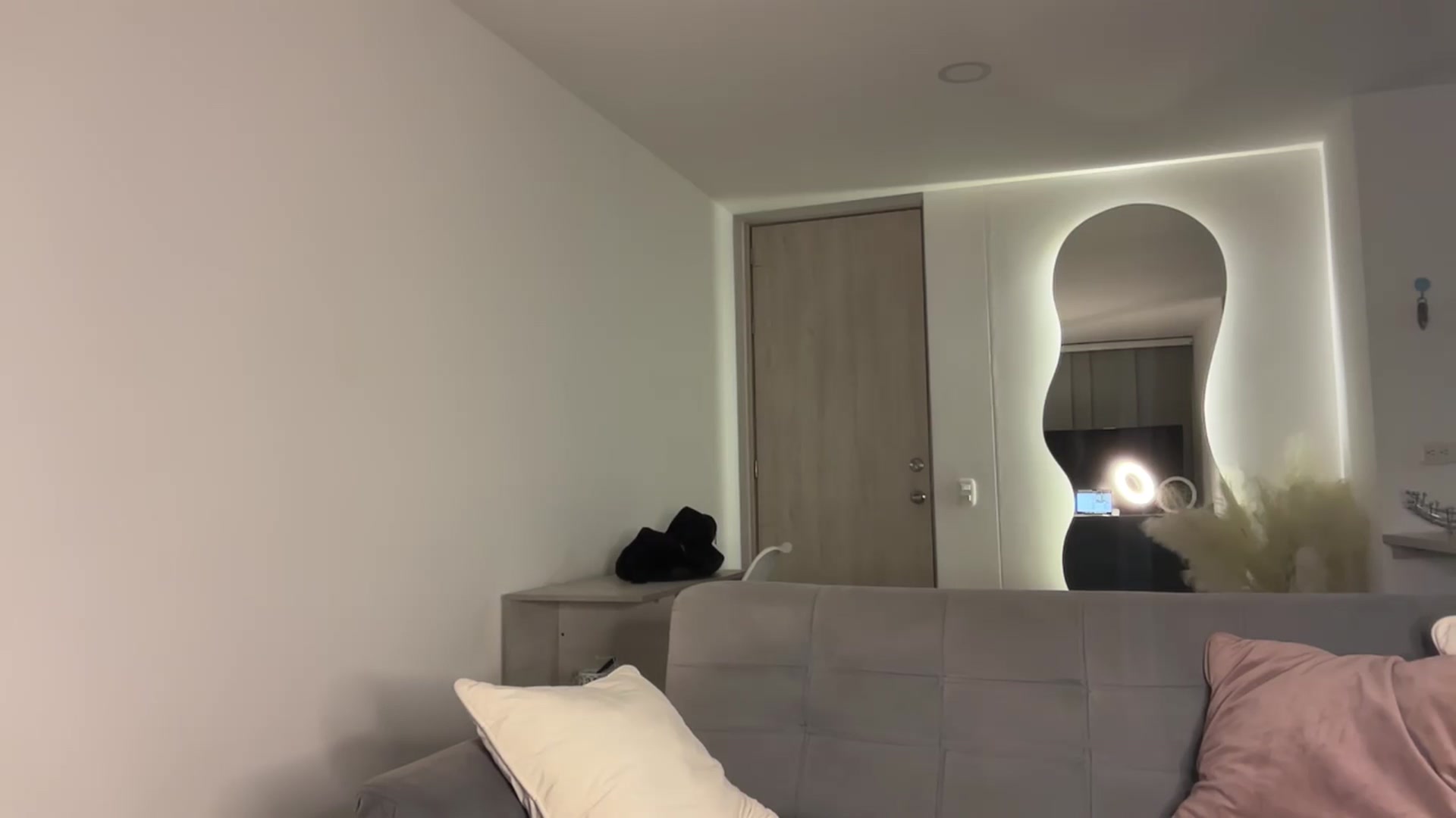 Gallery image thumbnail from Anastasia_sea's myfreecams stream on, 04/27/2025, 04:27 image 16 of 20