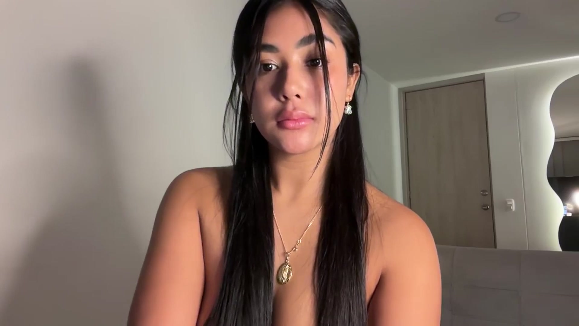 Gallery image thumbnail from Anastasia_sea's myfreecams stream on, 04/27/2025, 05:26 image 18 of 20