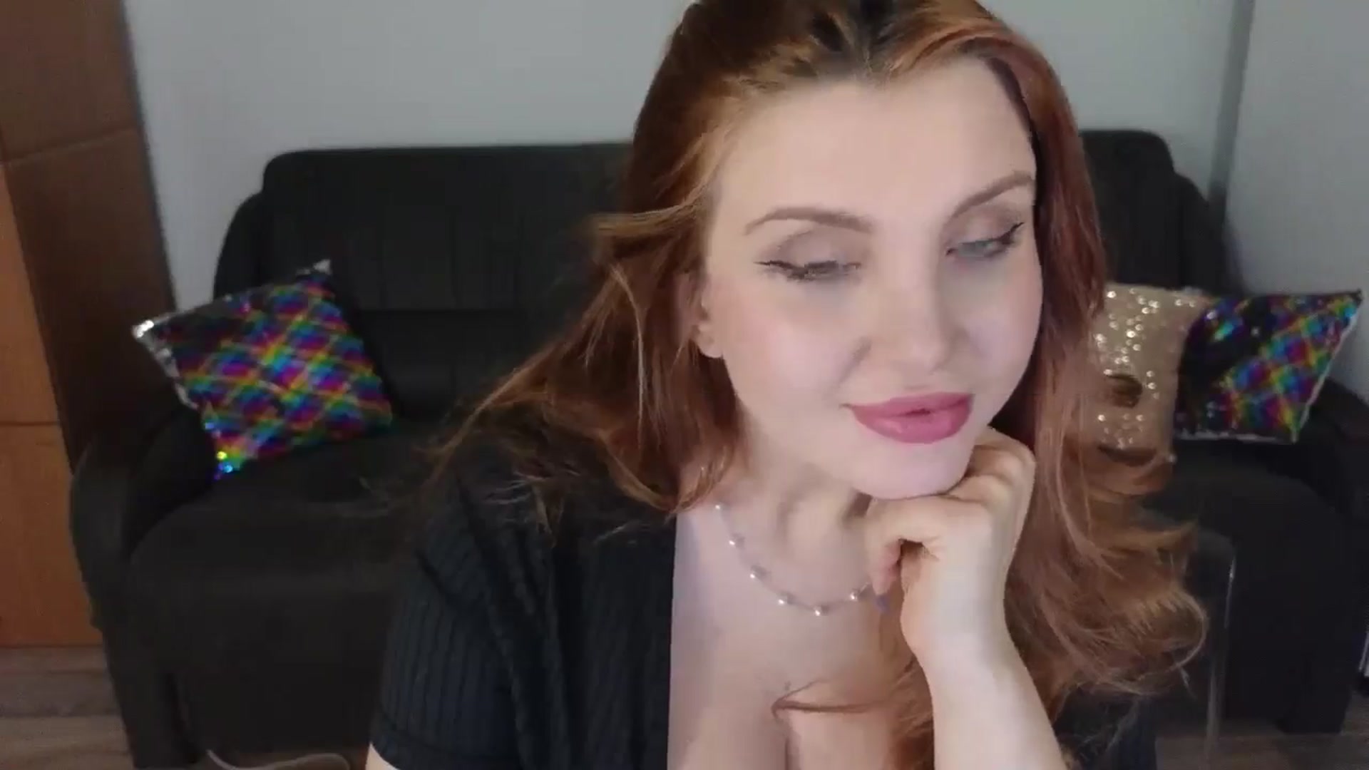 Gallery image thumbnail from Anastelle's myfreecams stream on, 12/21/2025, 23:11 image 2 of 20