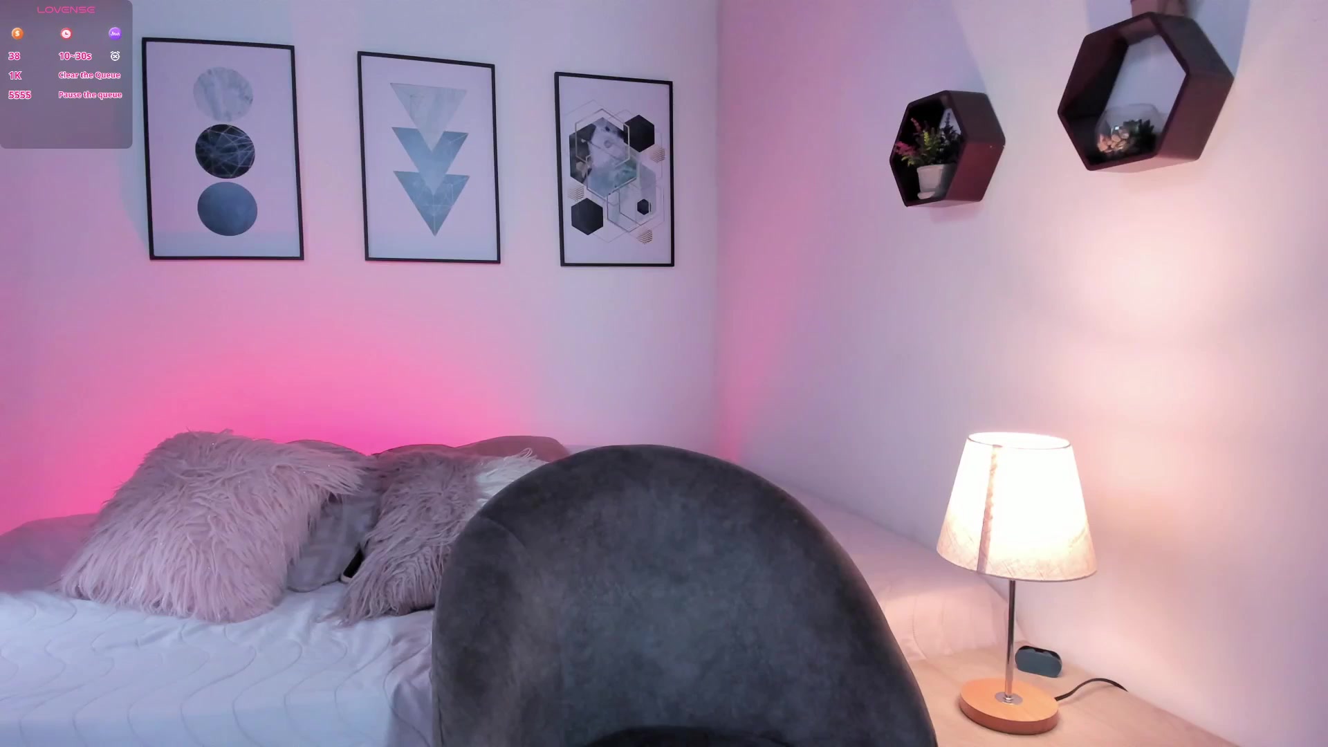 Gallery image thumbnail from Anatorres_'s myfreecams stream on, 12/16/2025, 22:51 image 9 of 20