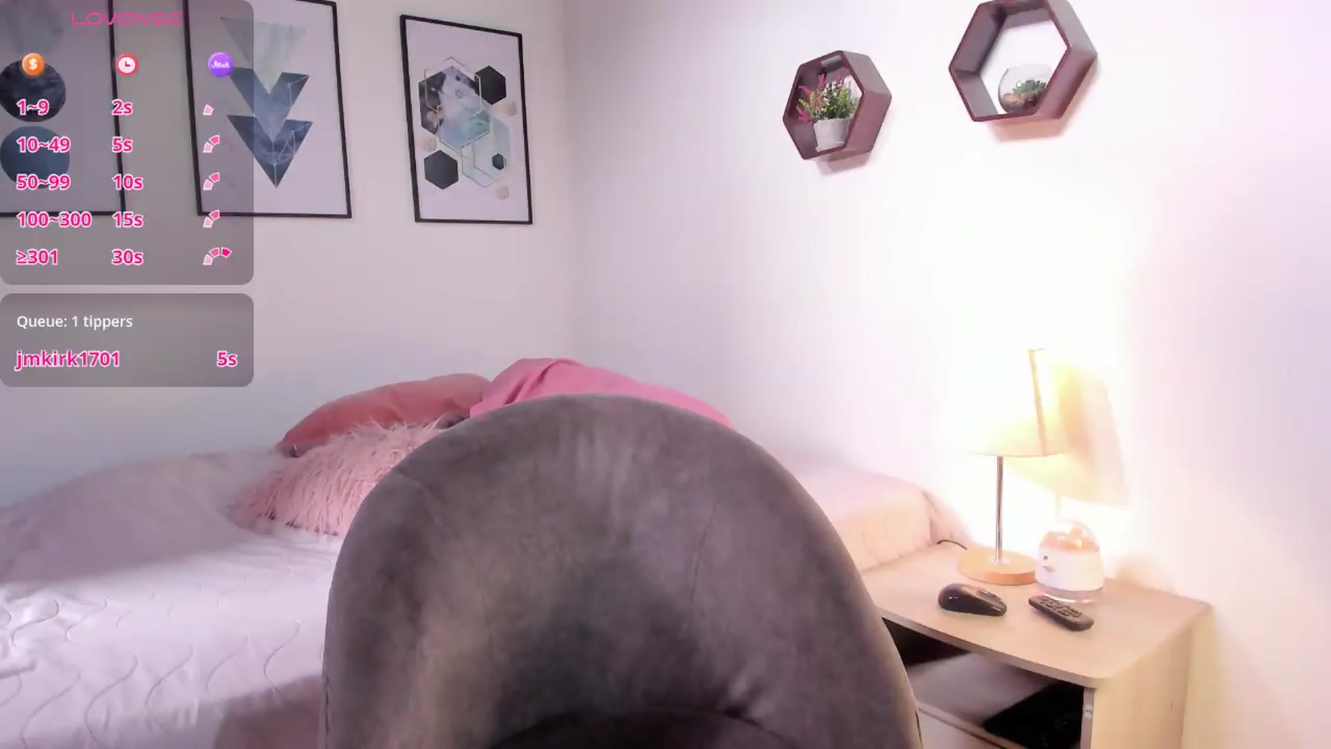 Gallery image thumbnail from Anatorres_'s myfreecams stream on, 06/08/2026, 21:43 image 16 of 20