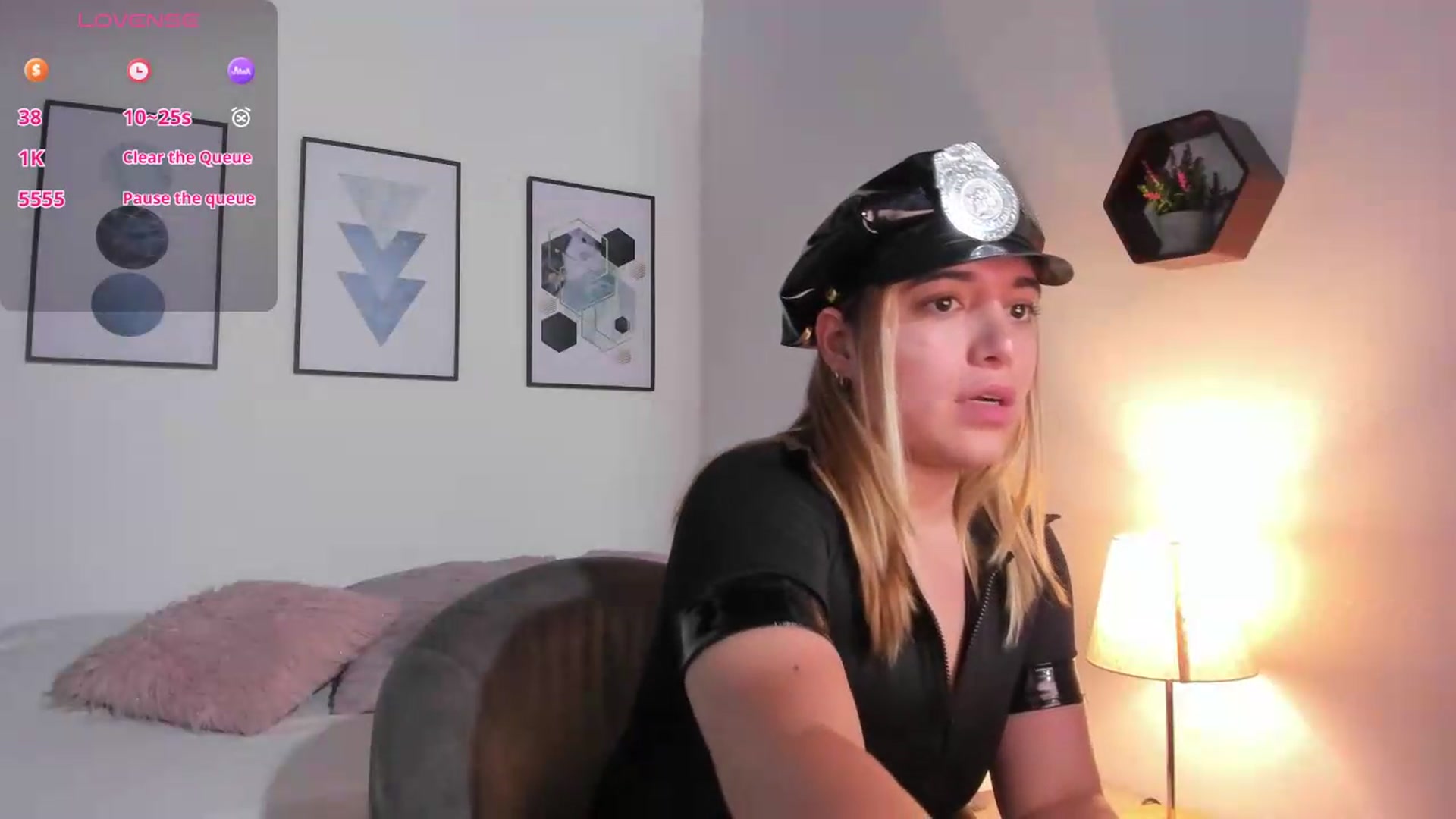 Gallery image thumbnail from Anatorres_'s myfreecams stream on, 09/11/2026, 01:40 image 7 of 20