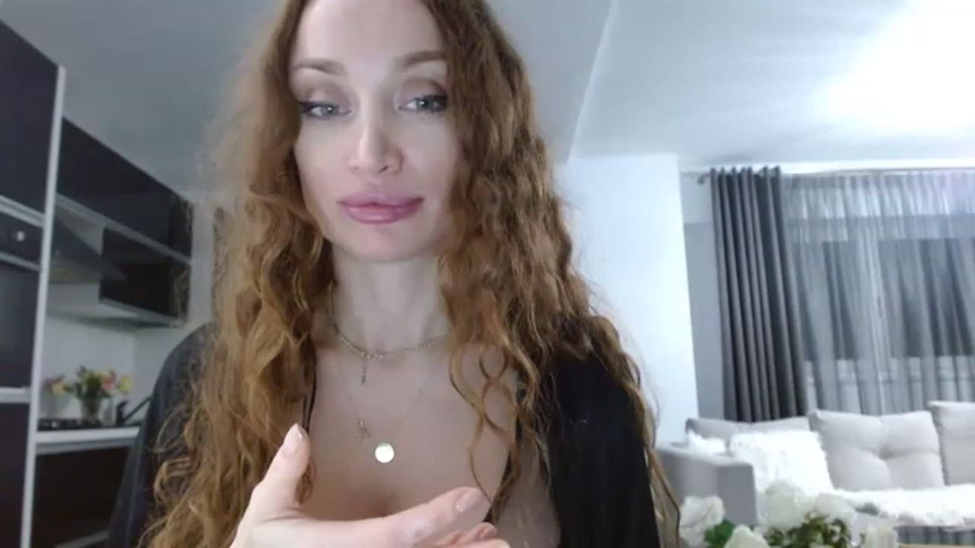 Gallery image thumbnail from Anayys's myfreecams stream on, 11/18/2022, 04:39 image 20 of 20