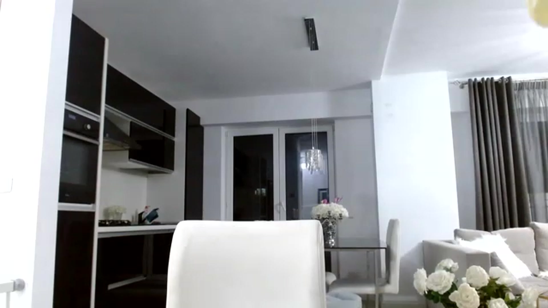 Gallery image thumbnail from Anayys's myfreecams stream on, 11/27/2022, 16:43 image 16 of 20