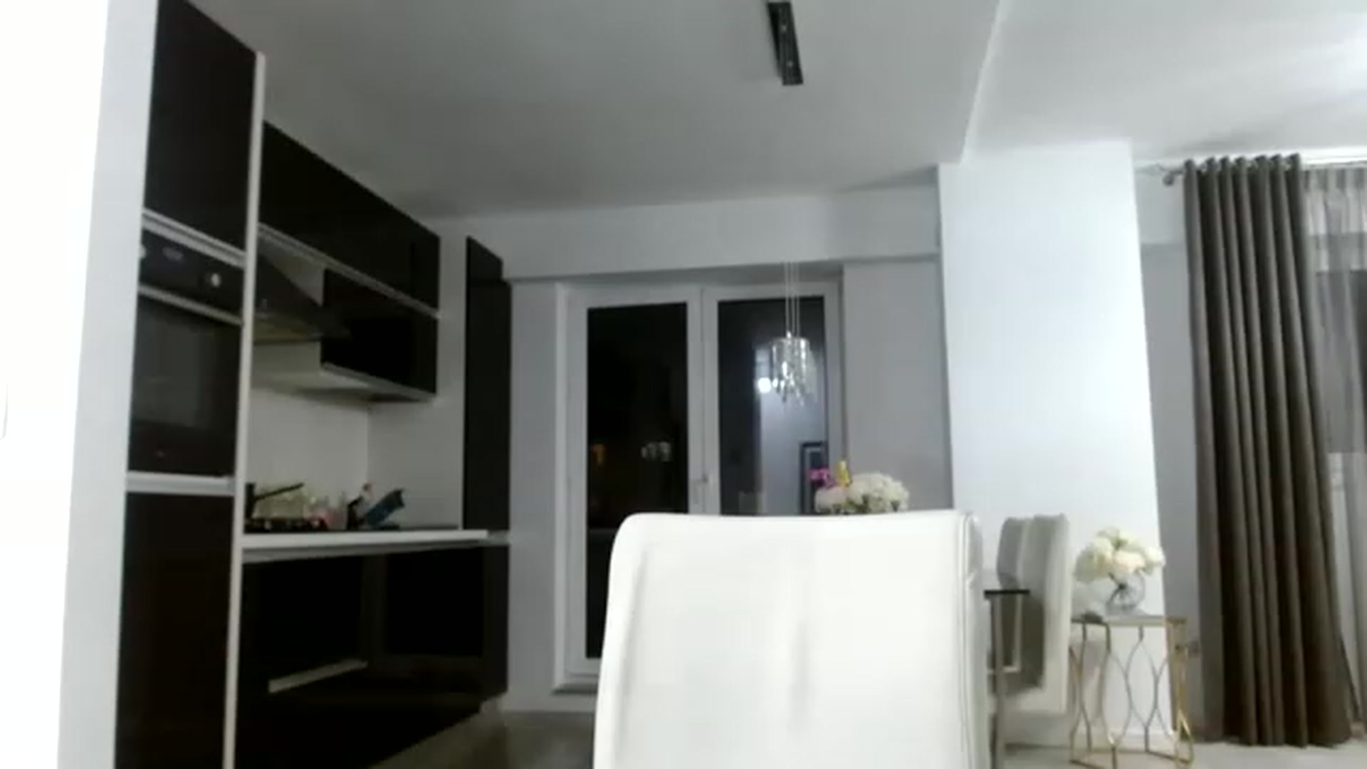 Gallery image thumbnail from Anayys's myfreecams stream on, 01/08/2023, 16:53 image 18 of 20