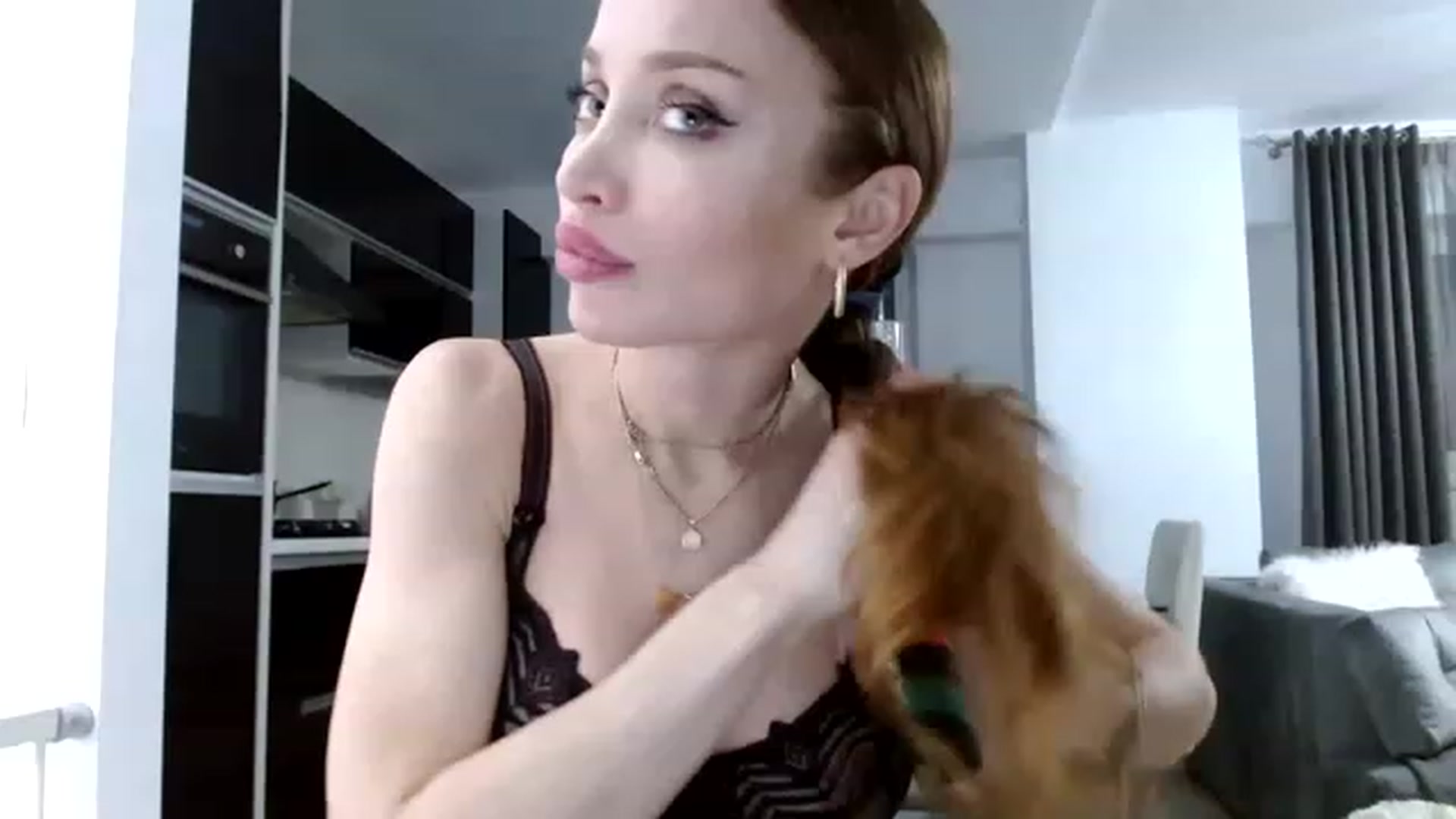 Gallery image thumbnail from Anayys's myfreecams stream on, 01/29/2023, 22:29 image 13 of 20