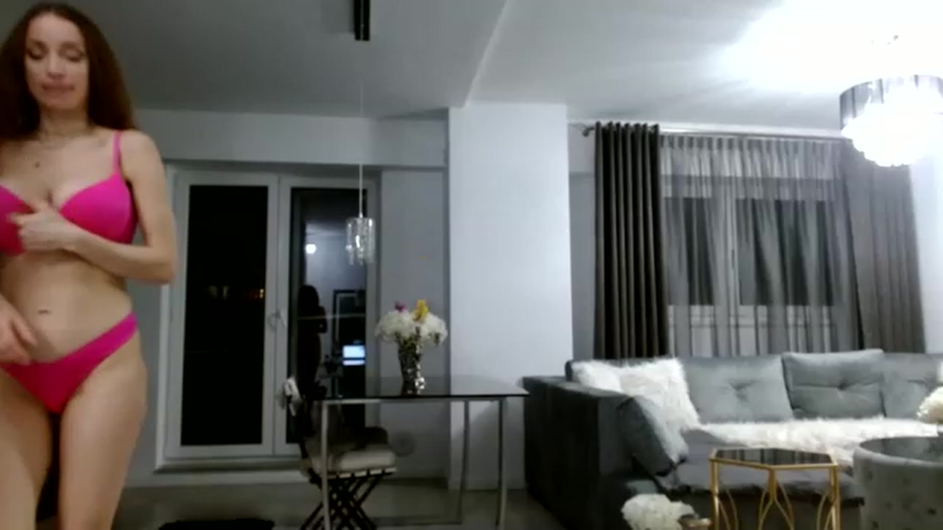 Gallery image thumbnail from Anayys's myfreecams stream on, 02/01/2023, 23:15 image 6 of 20