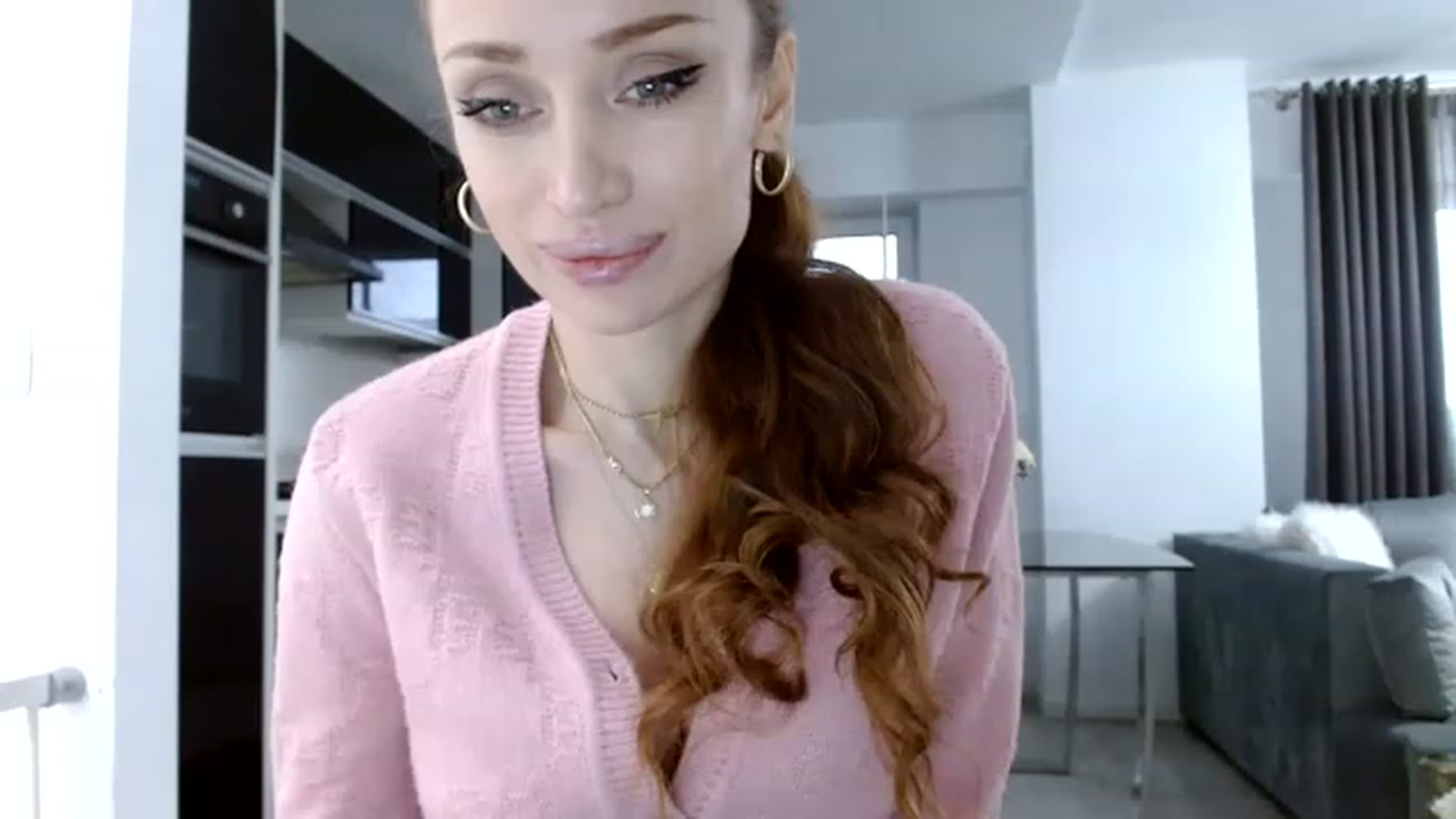 Gallery image thumbnail from Anayys's myfreecams stream on, 02/05/2023, 14:35 image 16 of 20