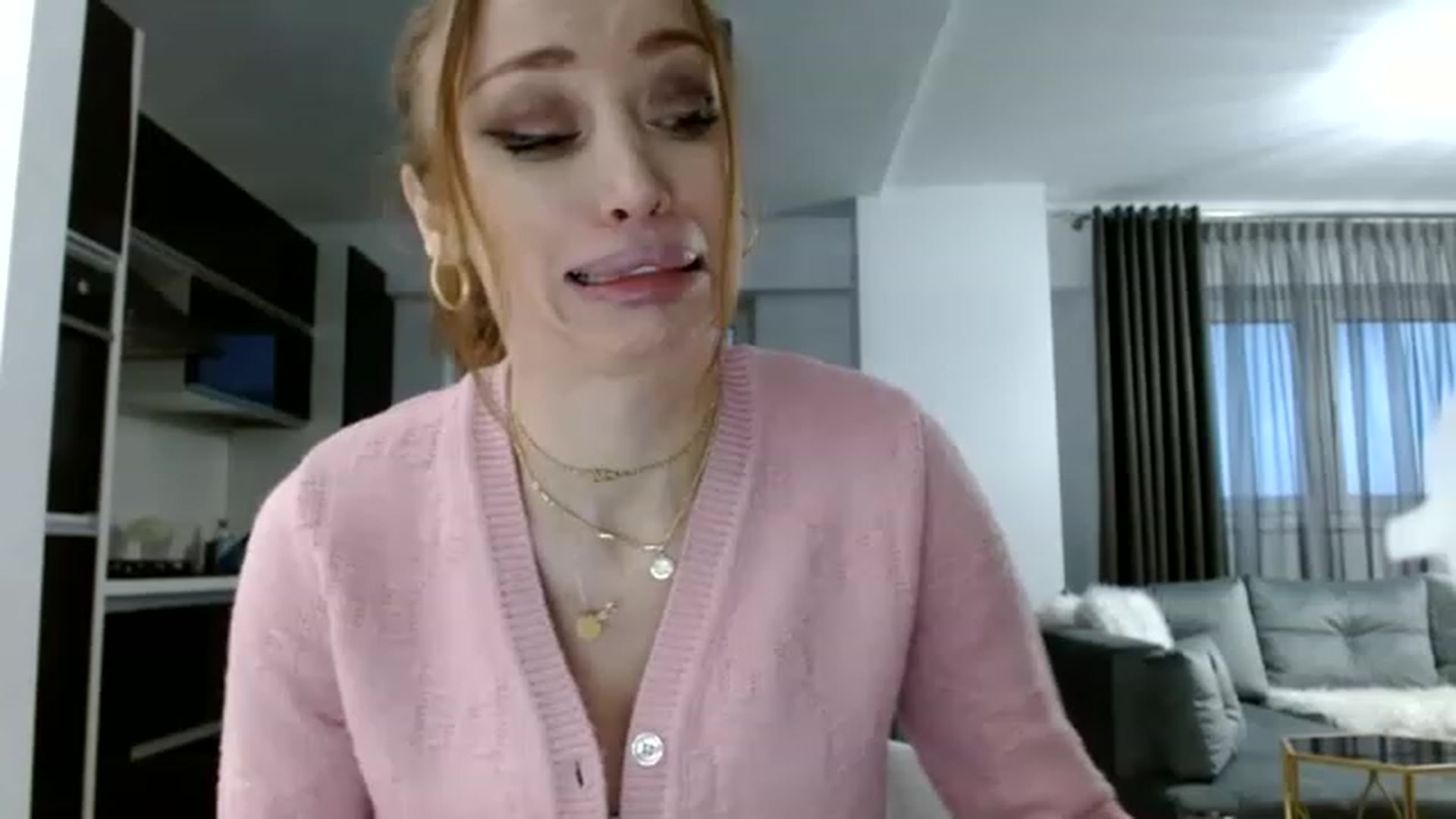 Gallery image thumbnail from Anayys's myfreecams stream on, 02/05/2023, 15:39 image 6 of 20